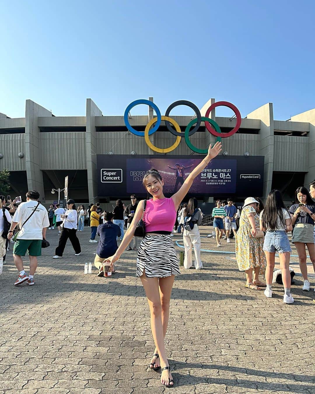 NIDAのインスタグラム：「키작남이 최고야 🤍」