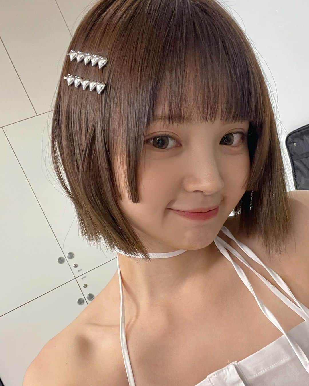 Yoonbitnaのインスタグラム：「ㅎwㅎvVV」