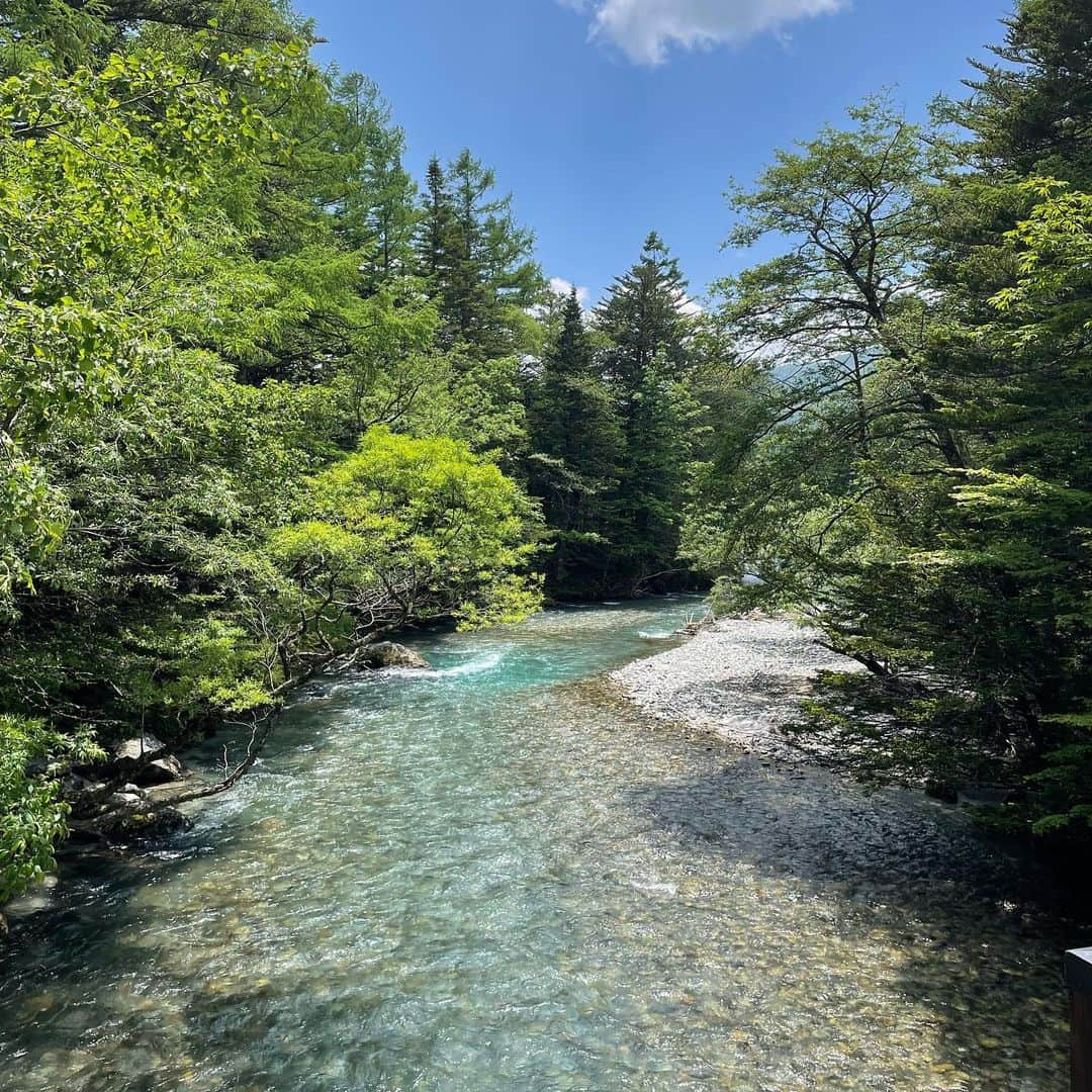 喜山康平さんのインスタグラム写真 - (喜山康平Instagram)「お久しぶりでした、上高地⛰🍃  美しい自然、松本で一番好きな場所です🕴🏼  #信州 #上高地 #自然満喫」6月19日 19時50分 - koheikiyama_