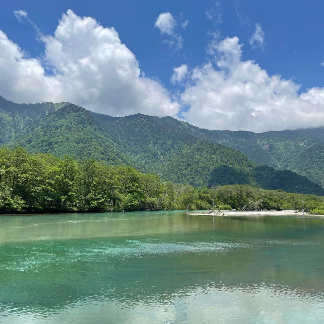 喜山康平さんのインスタグラム写真 - (喜山康平Instagram)「お久しぶりでした、上高地⛰🍃  美しい自然、松本で一番好きな場所です🕴🏼  #信州 #上高地 #自然満喫」6月19日 19時50分 - koheikiyama_