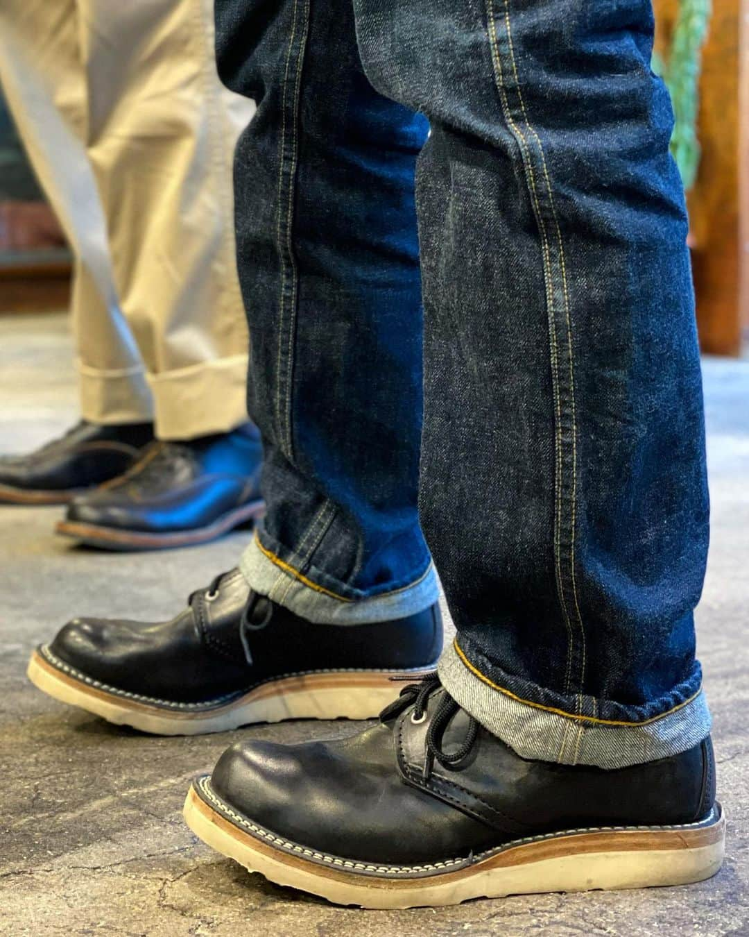 ウェスコさんのインスタグラム写真 - (ウェスコInstagram)「My WESCO! "Horsehide Chukka" SHIP JOHN "Shaver Jeans" -Indigo/002-  #westcoastshoecompany #wesco #wescoboots #mywesco #boots #chukka #horsehide #limitededition #since1918 #100YEARS #shipjohn #jeans #denim #indigo #oregon #portland #scappoose #madeinUSA🇺🇸 #osaka #wescojapan #tokyo #wescoebisu #wescosetagaya」6月19日 19時59分 - wesco_japan