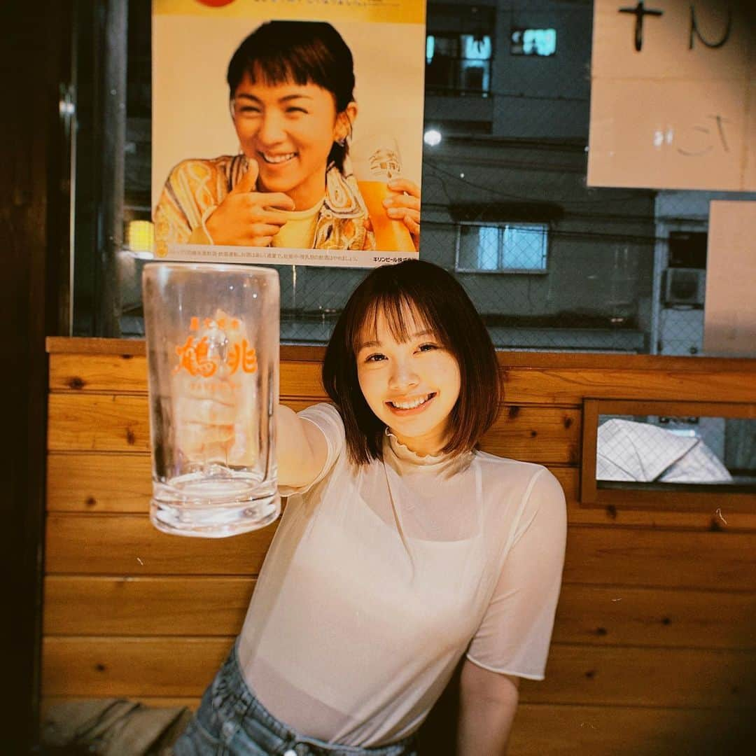 新田あゆなさんのインスタグラム写真 - (新田あゆなInstagram)「・ 乾杯🍻 焼肉の時はお酒飲んだらお腹いっぱいなるからソフトドリンク🤫  無事21歳なりました🙌 焼肉も食べれて幸せいっぱい♡ 明日からまたダイエット頑張ろっ💪🔥  ・ ・ #04line #ボブ大阪 #ボブ#大阪サロモ #サロモ #焼肉女子 #肉食系女子 #乾杯🍻 #お酒嫌い #かわいくなりたい #ムチムチボディ #ぽっちゃり女子」6月19日 20時01分 - ayu.3209