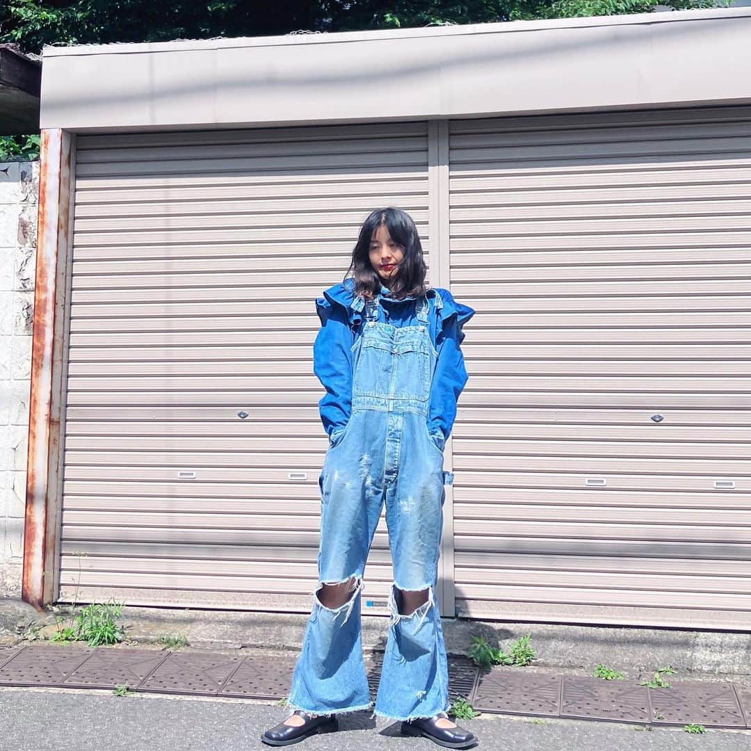 ホリデイのインスタグラム