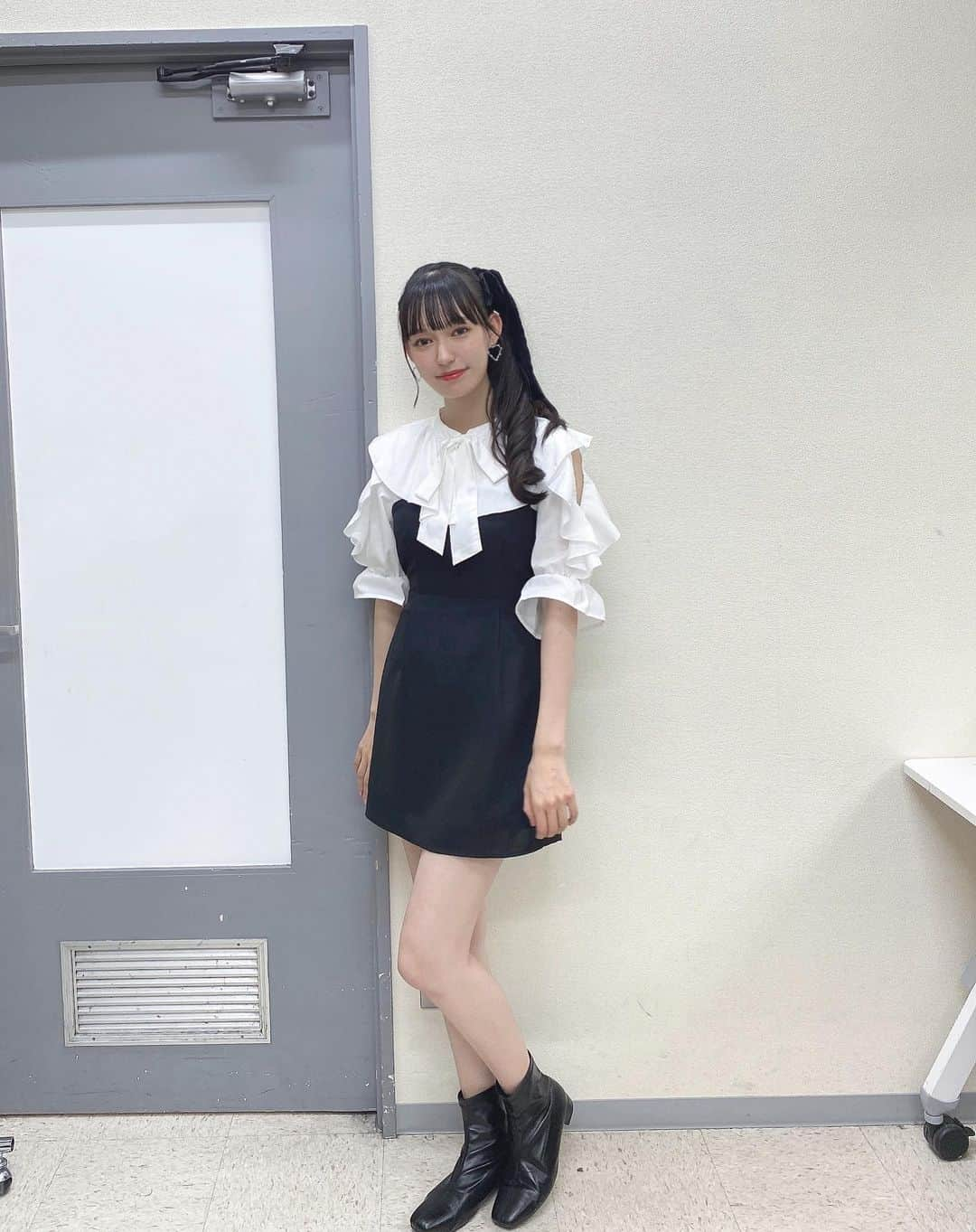 村星りじゅ（ukka）さんのインスタグラム写真 - (村星りじゅ（ukka）Instagram)「＊ タワレコさんでリリイベのときの私服です☺︎🎀 ⁡ #ukka#村星りじゅ#ミニワンピ#リボン#サイドポニー」6月19日 20時35分 - riju_murahoshi