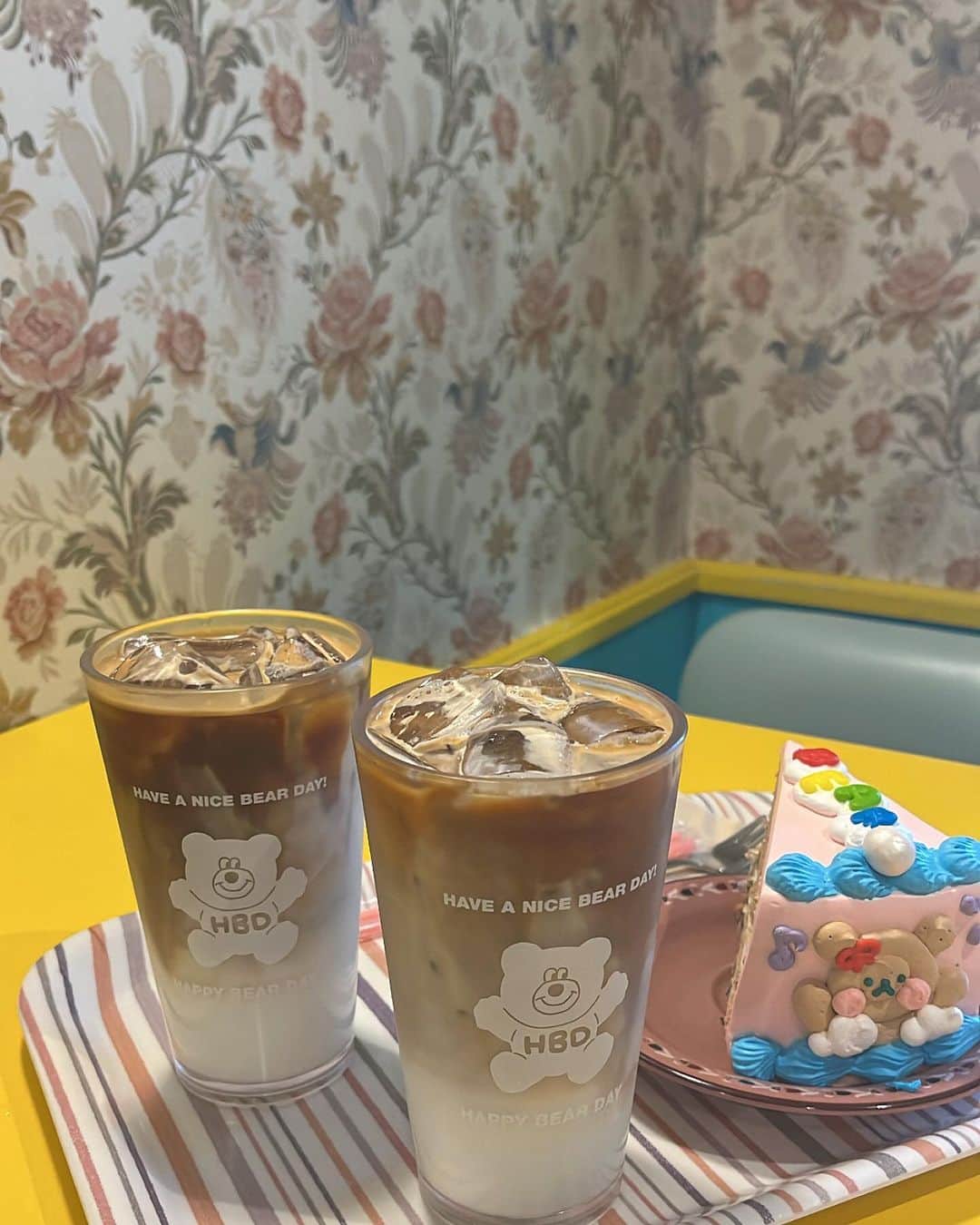 YUUKIさんのインスタグラム写真 - (YUUKIInstagram)「Happy Bear Day🧸 @happybearday.cafe #한국카페 #상수 #합정 #hbd」6月19日 20時45分 - pinoco.0531