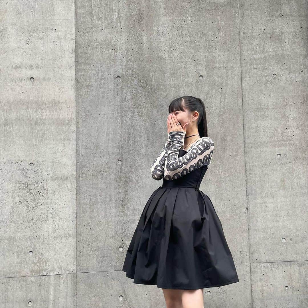 庄司芽生さんのインスタグラム写真 - (庄司芽生Instagram)「HAENGNAEのお洋服を身に纏うとなんだか少し いつもの自分よりも強い心で でもどこか優しい気持ちで 自信を持って居られる気がします❤︎お気に入りのミニドレス👼🏻❤︎ #めいの服」6月19日 20時48分 - mei_tokyogirlsstyle