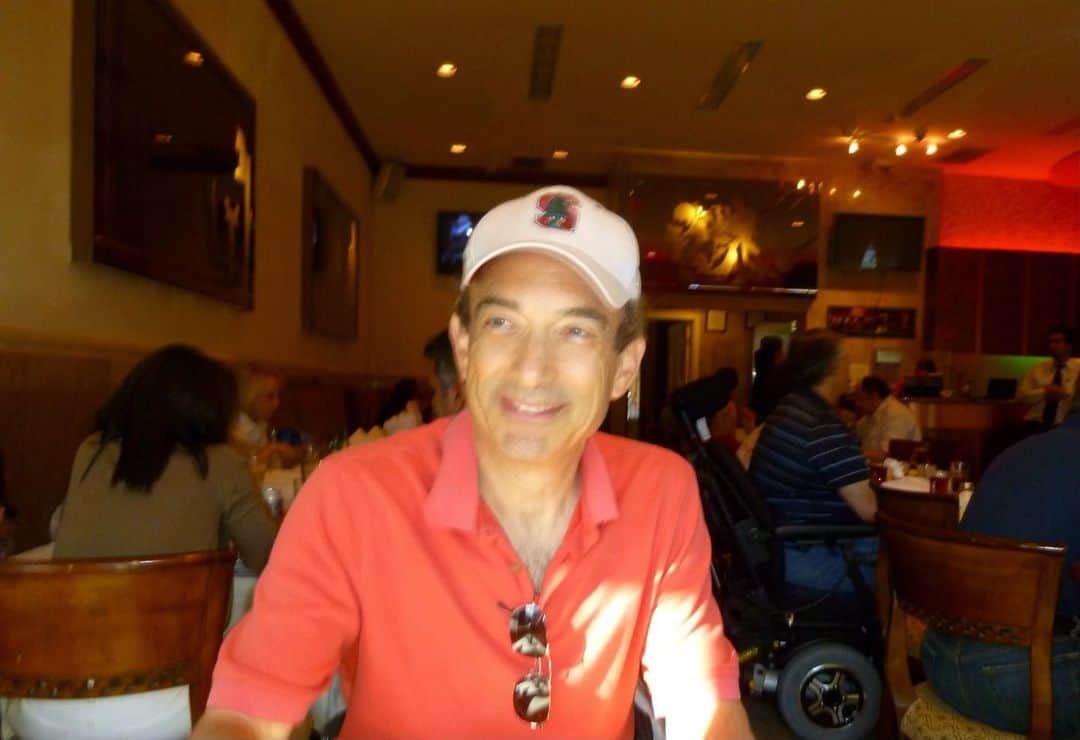 のインスタグラム：「Happy Father’s Day. Miss you Dad」