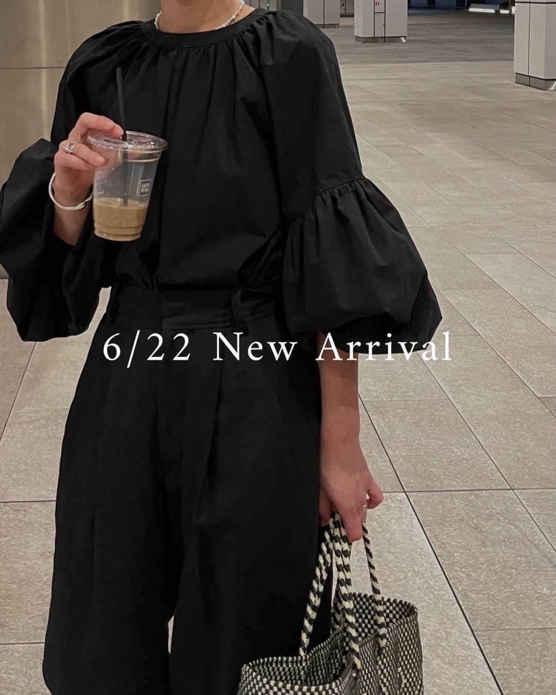ETRÉ TOKYO ストアのインスタグラム