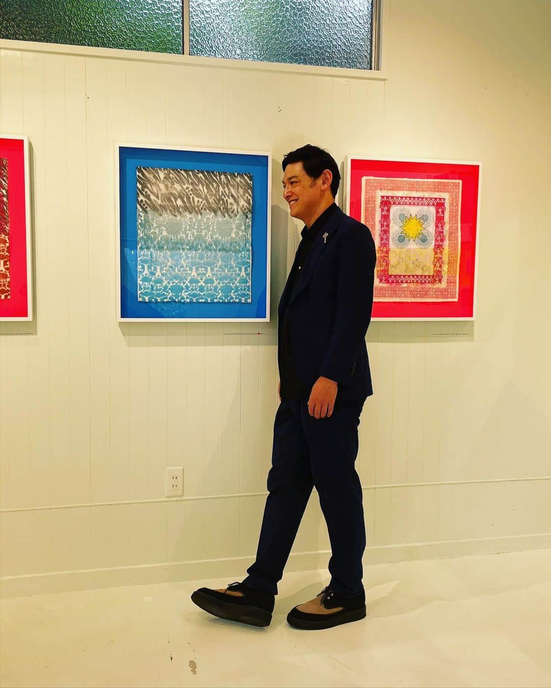 宮田麺児さんのインスタグラム写真 - (宮田麺児Instagram)「ジンナンハウスで 村上周さんの　個展 作品1つ　購入させてもらいました。  #ジンナンハウス #アート #amabro #コラージュ」6月19日 13時55分 - miyatamenji