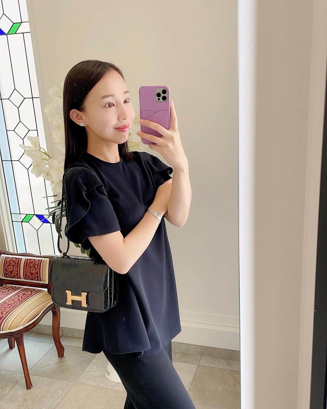 田中麻衣のインスタグラム：「変わり映えしない装い。」