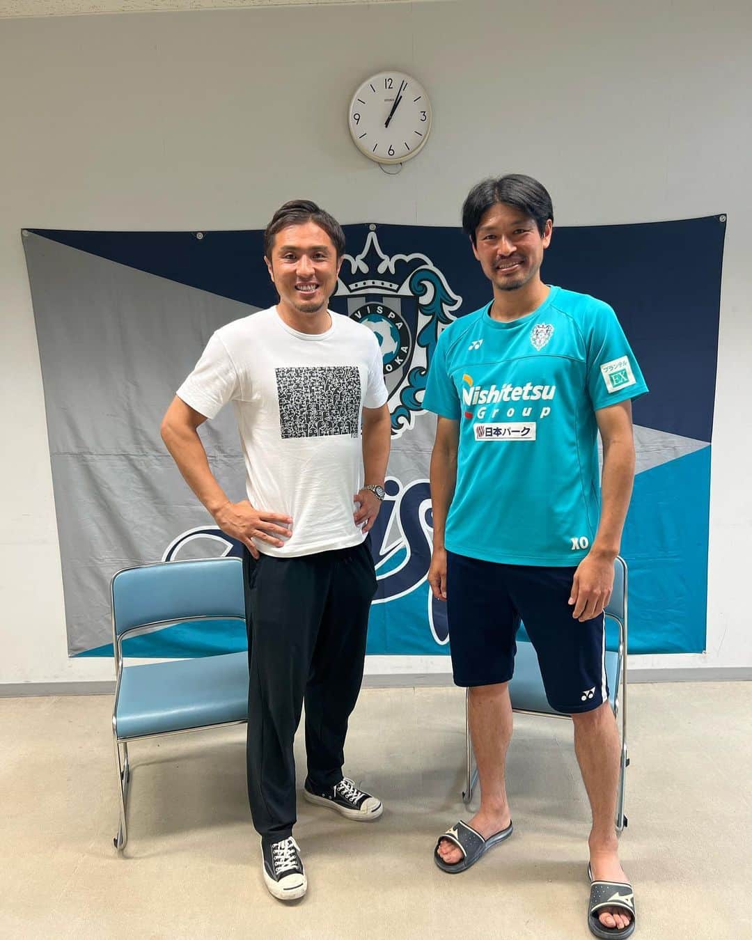 のインスタグラム：「プロ19年目‼️  アビスパ福岡一筋⚽️ 一つのチームで長年いる事の凄さと難しさを知っている  「チームを強くしたい」 城後選手の言葉は重かった✨  #アビスパ福岡  #プロ19年目 #アビスパ一筋 #城後寿」