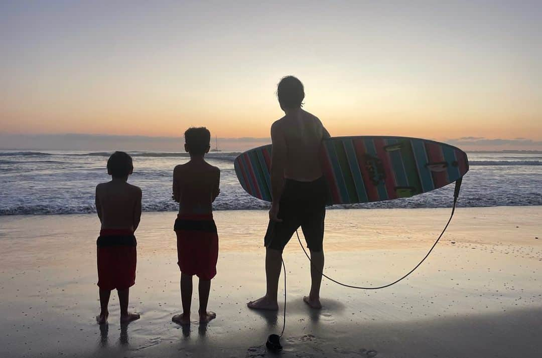 アイオン・ベイリーさんのインスタグラム写真 - (アイオン・ベイリーInstagram)「Happy Father’s Day to all the dads. Best job in the world. #fathersday #fathers」6月19日 15時21分 - baileyeion