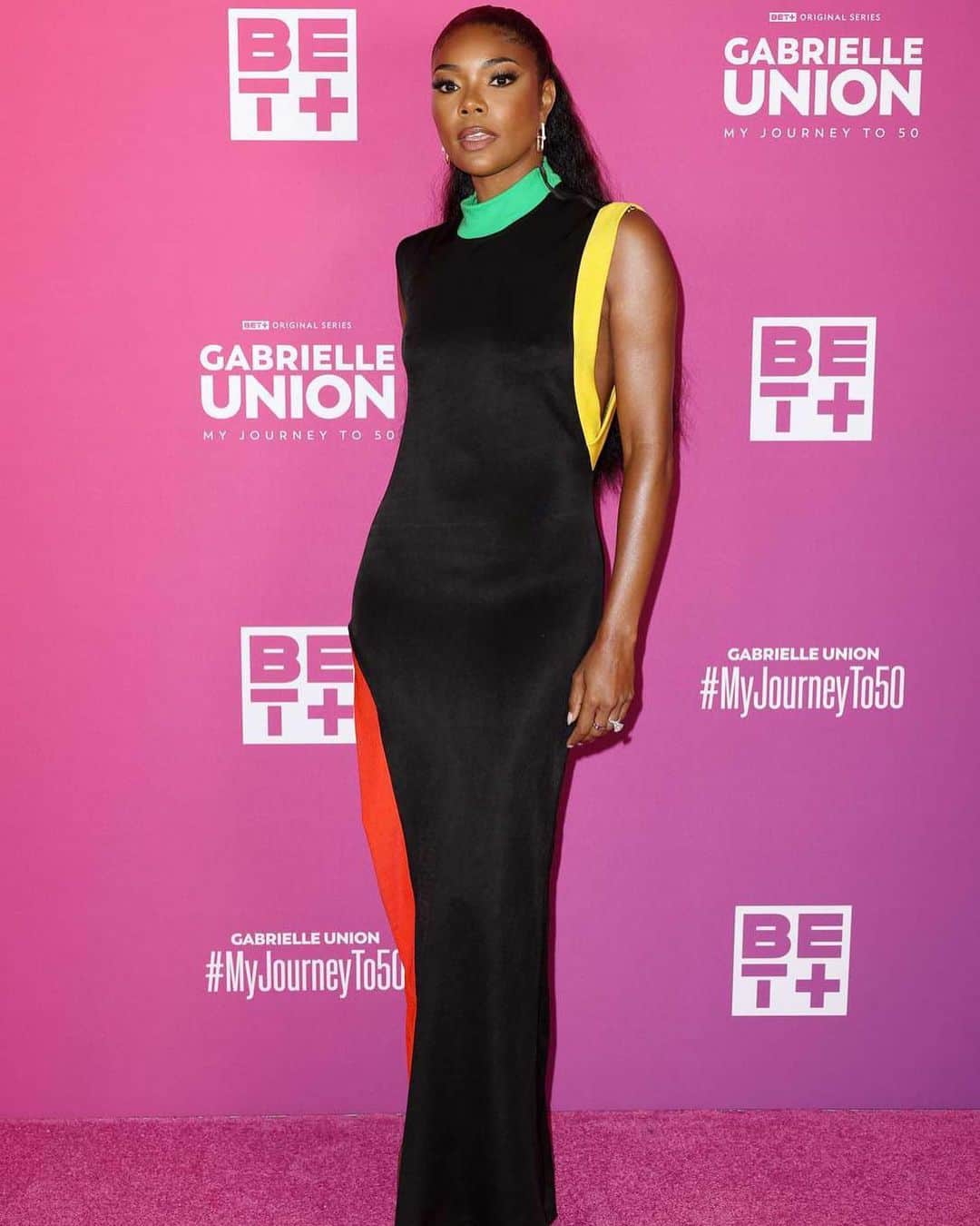 People Magazineさんのインスタグラム写真 - (People MagazineInstagram)「Gabrielle Union might've had the best week in fashion as she embarked upon a press tour for her upcoming film 'The Perfect Find' last week. ✨ Tap our bio link to see all of her stylish selections! | 📷: Getty」6月19日 21時22分 - people