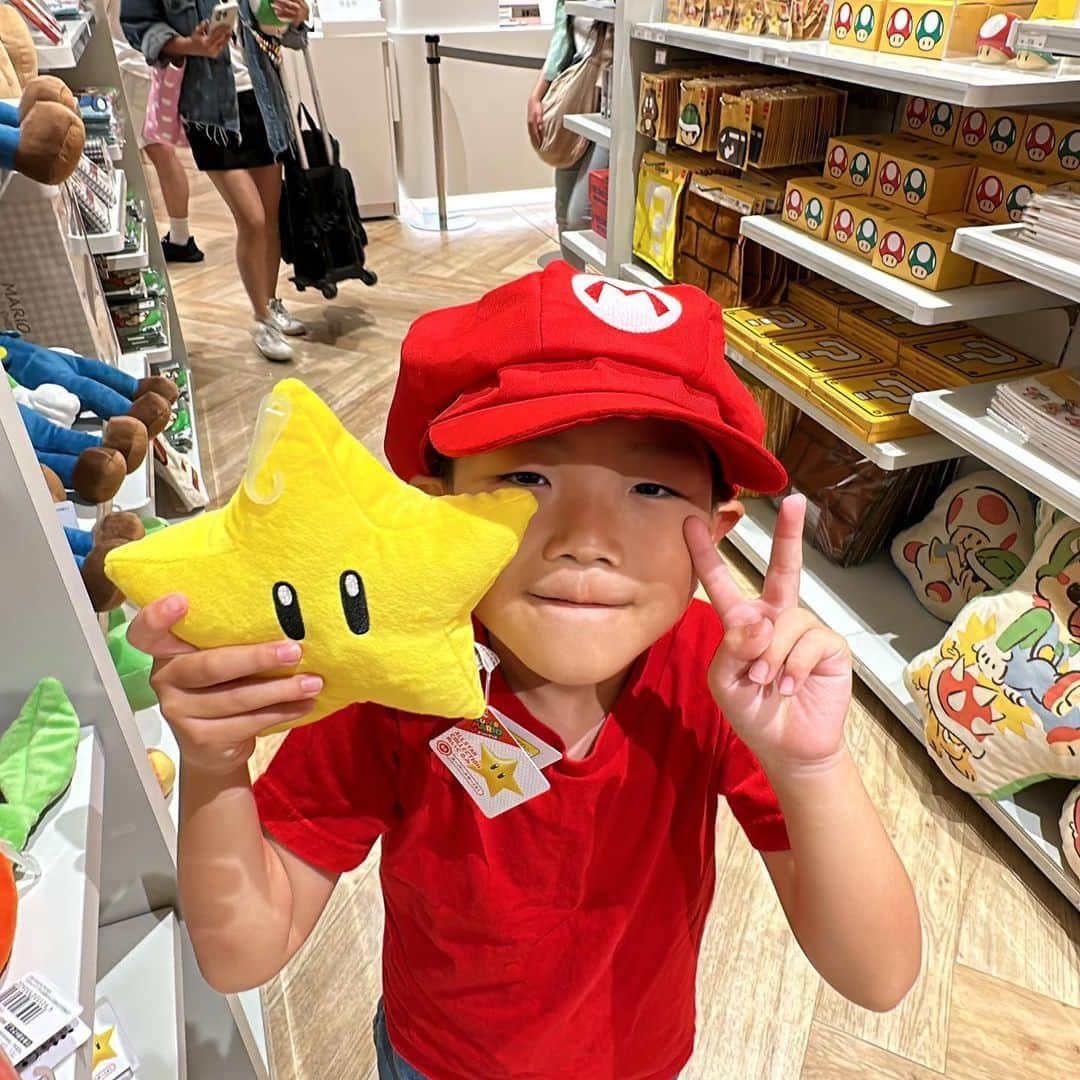 せんももあいしーさんのインスタグラム写真 - (せんももあいしーInstagram)「Nintendo TOKYO🍄 映画観て以来マリオがお気に入りです😁」6月19日 16時26分 - oyabakatousan