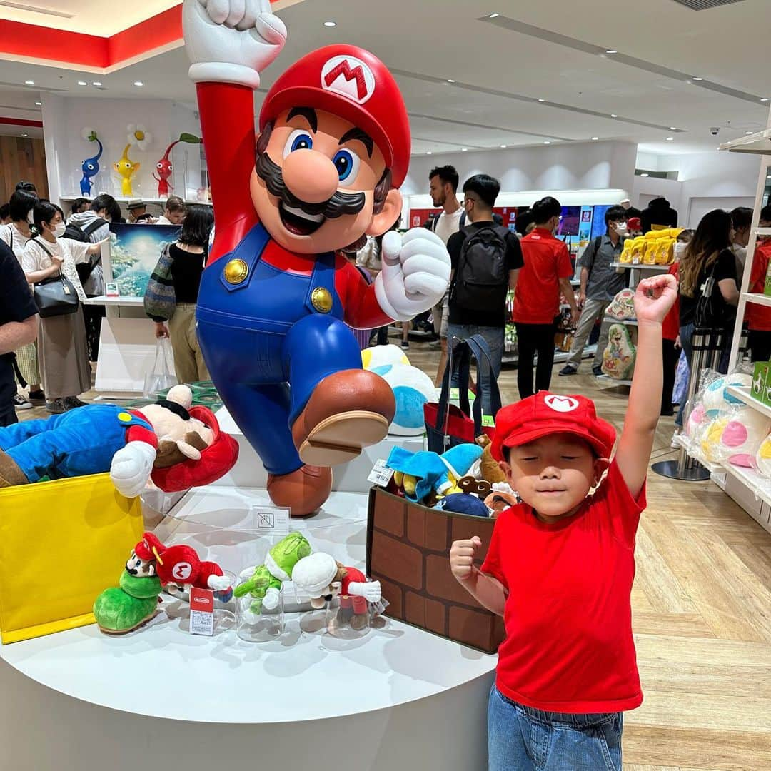 せんももあいしーさんのインスタグラム写真 - (せんももあいしーInstagram)「Nintendo TOKYO🍄 映画観て以来マリオがお気に入りです😁」6月19日 16時26分 - oyabakatousan