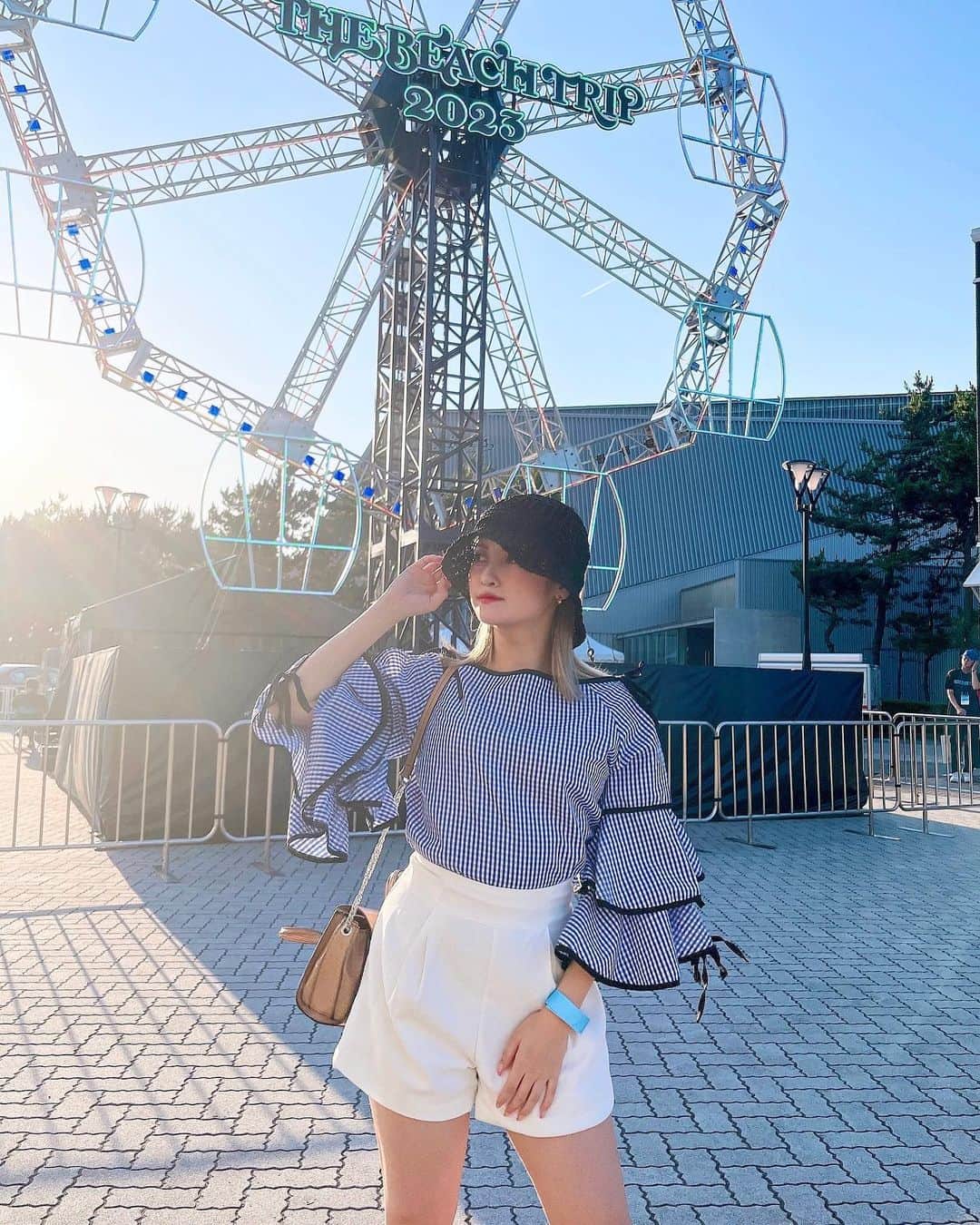 南彩夏さんのインスタグラム写真 - (南彩夏Instagram)「平井大さんのライブで始まる夏☀️贅沢🍉 本当に最高でハートフルな時間でした😢 絶対にまた行く✨✨ 萌、本当ありがとう🐜 平井大さんの曲どれが好き〜？  #平井大　#THEBEACHTRIP2023 #summerfestival #hiraidai #zozoマリンスタジアム」6月19日 16時30分 - ayakaminami3