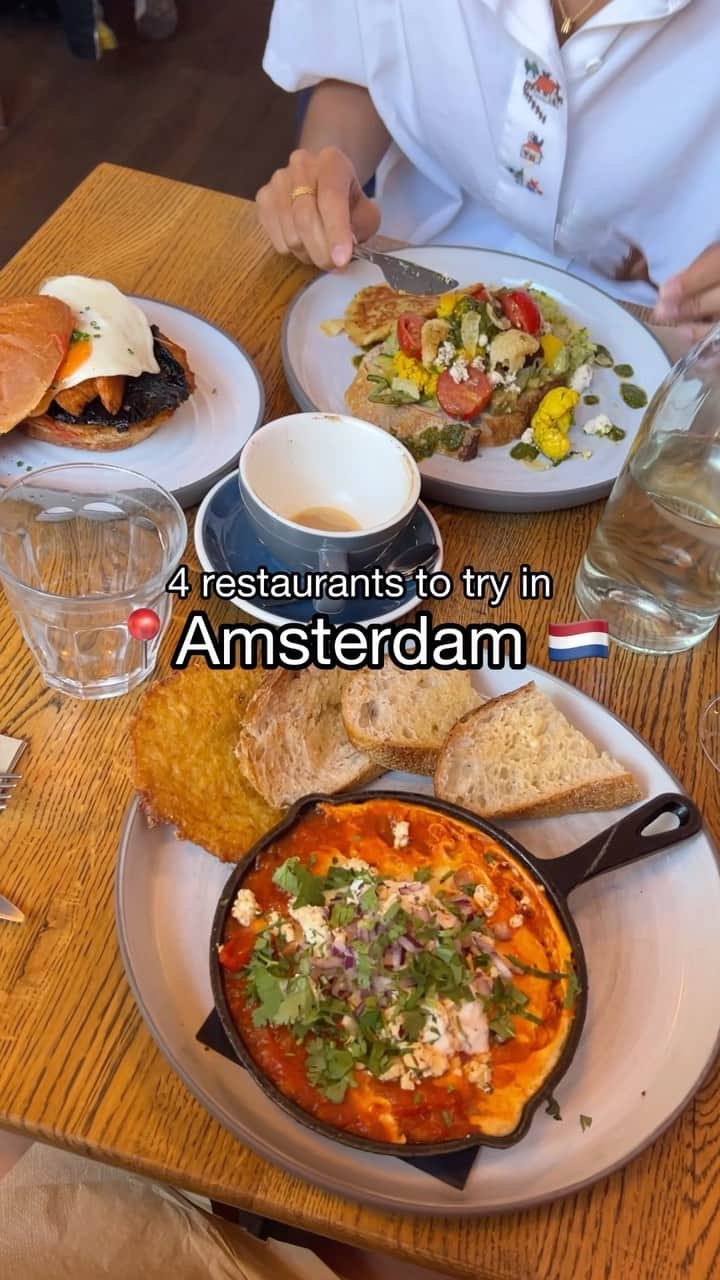 Zanna Van Dijkのインスタグラム：「4 restaurants to try in Amsterdam 🇳🇱   Here are my top recommendations! You can find more on my Amsterdam travel guide, now live on my website 🌎   ☑️ Dignity Hoftuin. Delicious & classic brunch dishes served in a gorgeous park setting. ☑️ Jansz. An upmarket restaurant with jazzy cocktails, perfect for a special meal. ☑️ Box Sociaal. A relaxed Aussie inspired brunch spot with an epic menu. ☑️ De Kas. Fresh, local and seasonal food served in stunning green surroundings, make sure to book far in advance.  Where would you add to the list? ♥️ #amsterdam #amsterdamfood」
