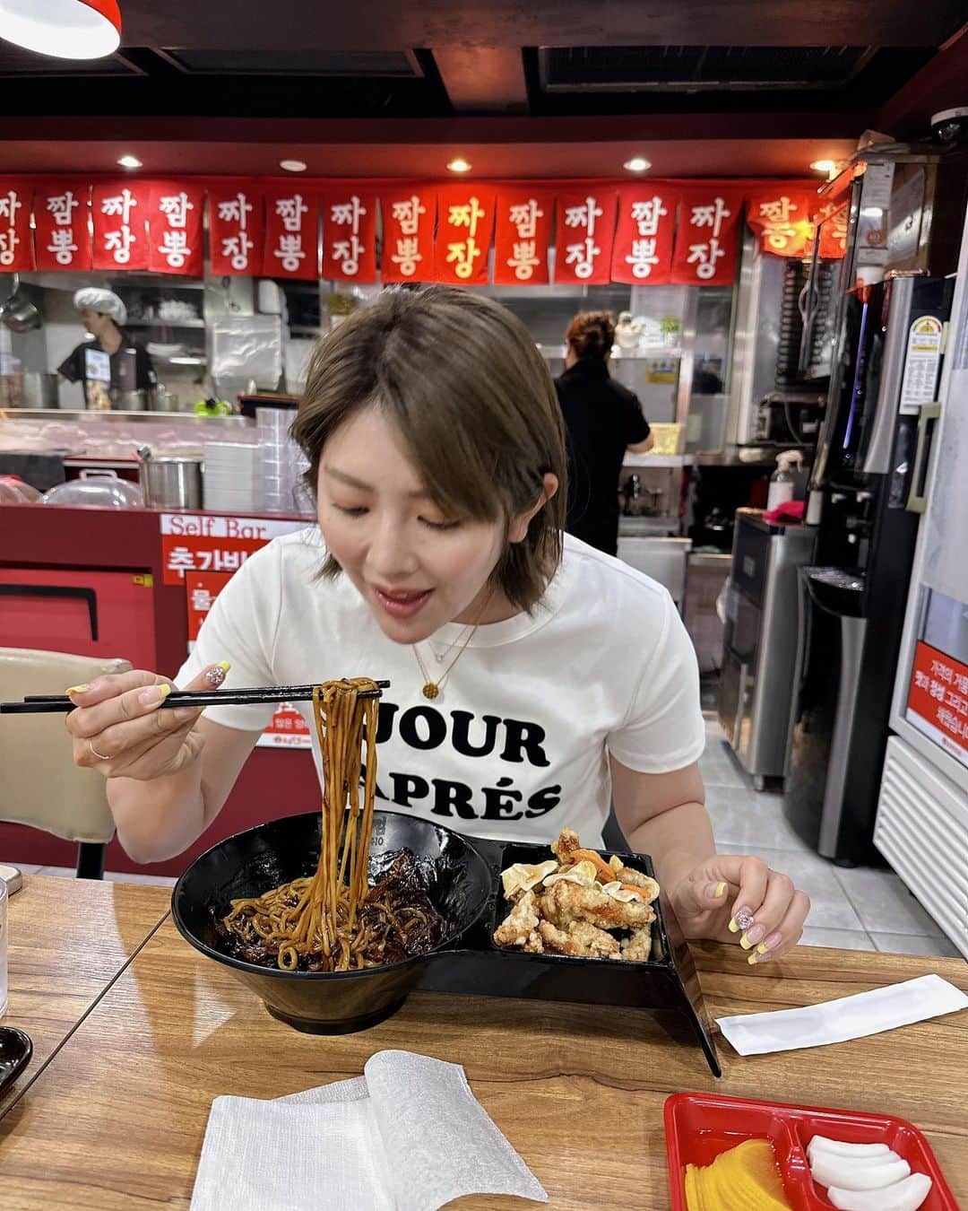 のインスタグラム：「. #コロナ感染中 とうとう味覚嗅覚がなくなった😭 体調は良くなってきているのに..... 味覚嗅覚がないから食欲がない😞💦 はぁ。。。 いつになったら味覚嗅覚戻るの😣😣😣 何かいい方法あったら教えてください。 .」