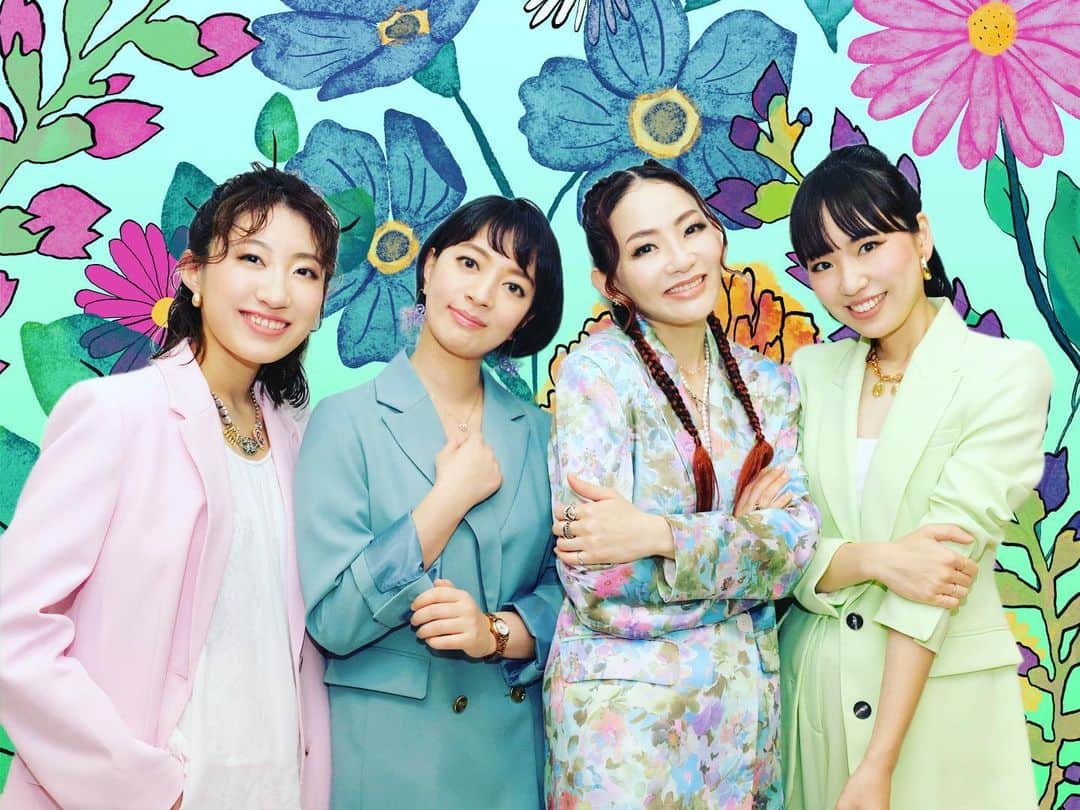 宮本美季のインスタグラム：「いよいよ明日ミッケナナのライブ＠六本木サテンドール❤️ コットンクラブでの感動をもう一度😏 是非ともお越しください！6月20日火曜日　会場：六本木サテンドール　OPEN 18:15 / 1st 19:00 / 2nd 20:30 ※ 2ステージ入替なし(休憩あり） #女子ジャズバンド  https://mikimiyamoto.jp/schedule/306」