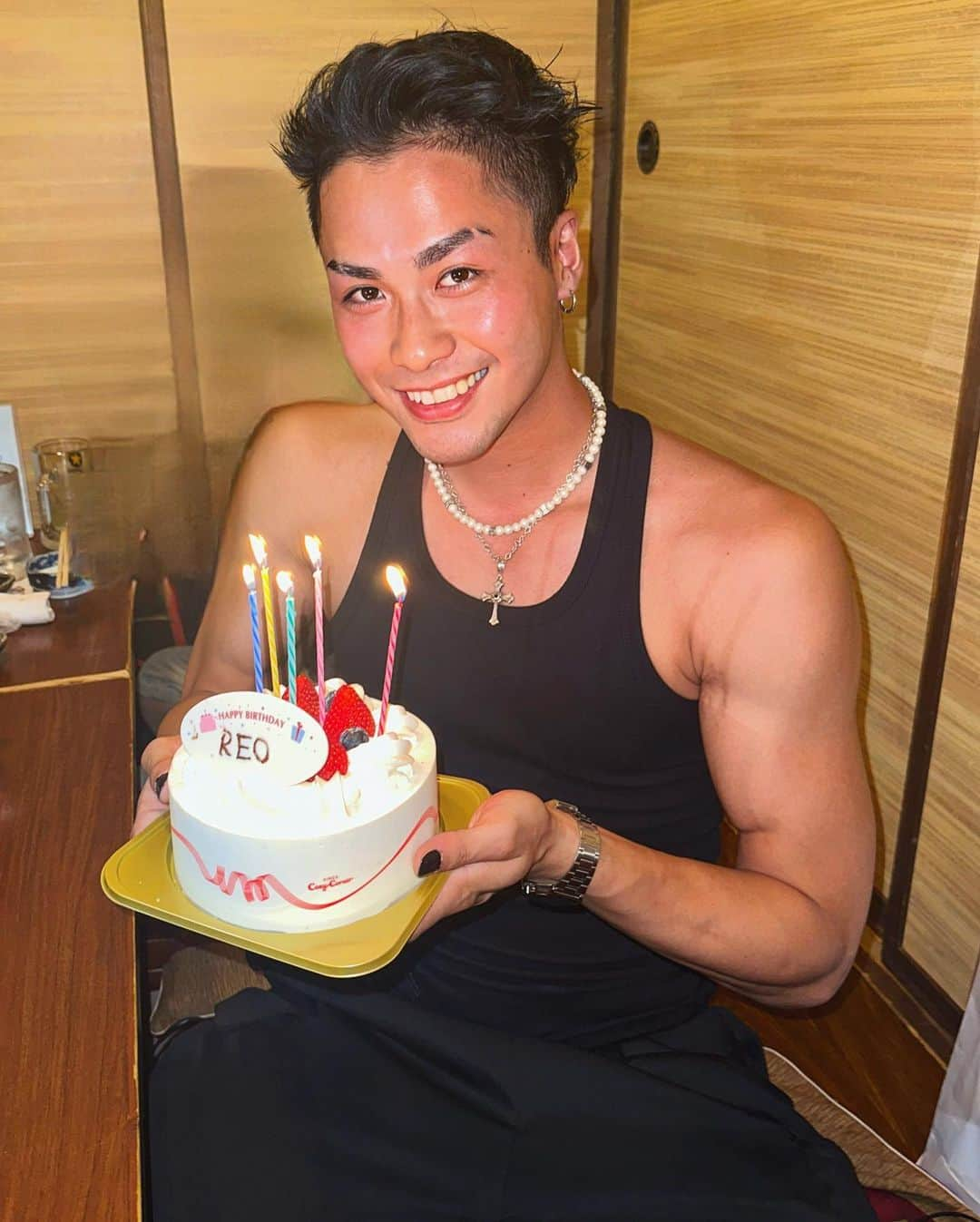 加藤玲大のインスタグラム：「today's my birthday🌻  お母さん頑丈な身体に産んでくれてありがとう！❤️‍🔥  出会ってくれたみんなのおかげで今の自分がいます！ 俺を俺にしてくれてありがとう！  #神様来世も俺にして下さい」