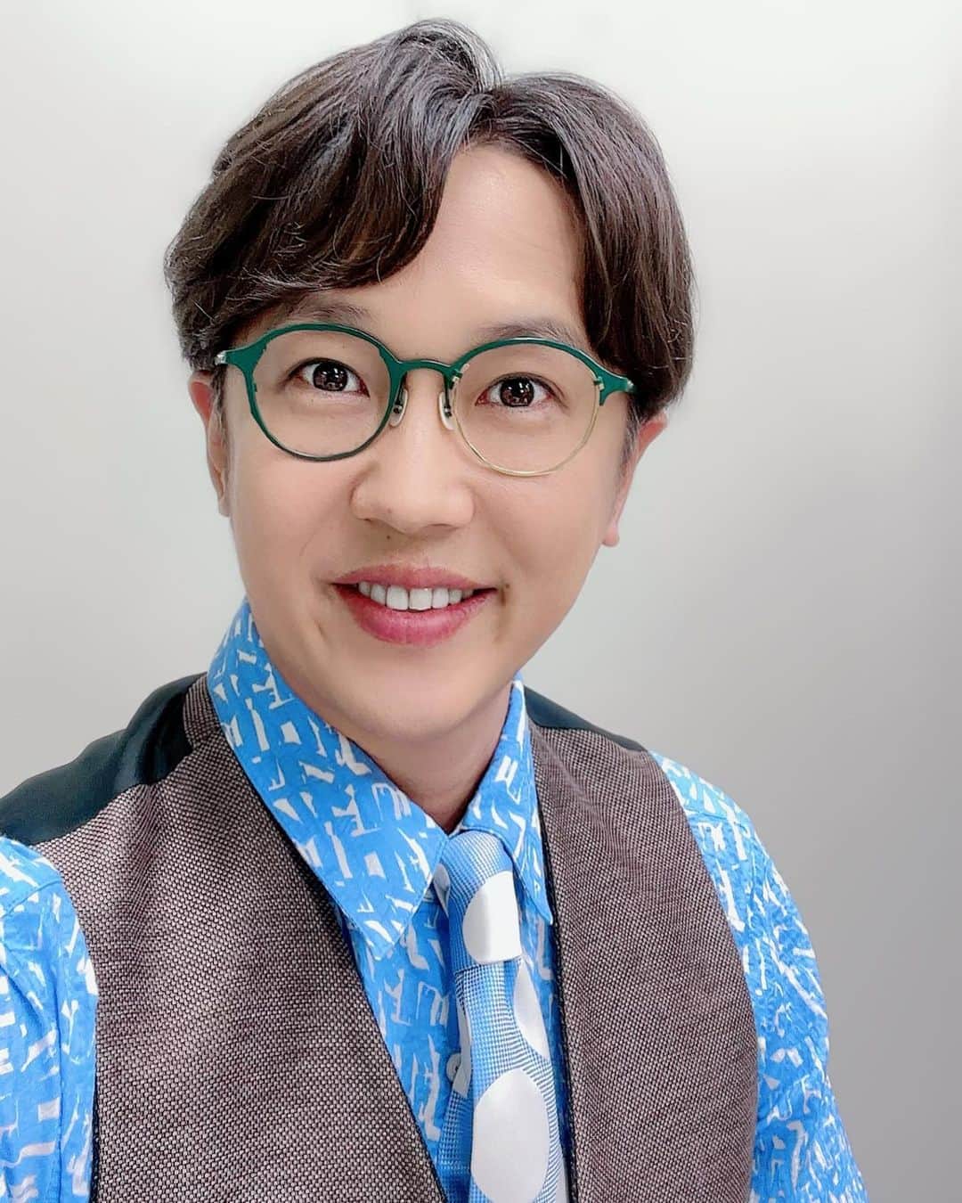 金子貴俊のインスタグラム：「さて、2本撮り収録頑張りますかー！！」