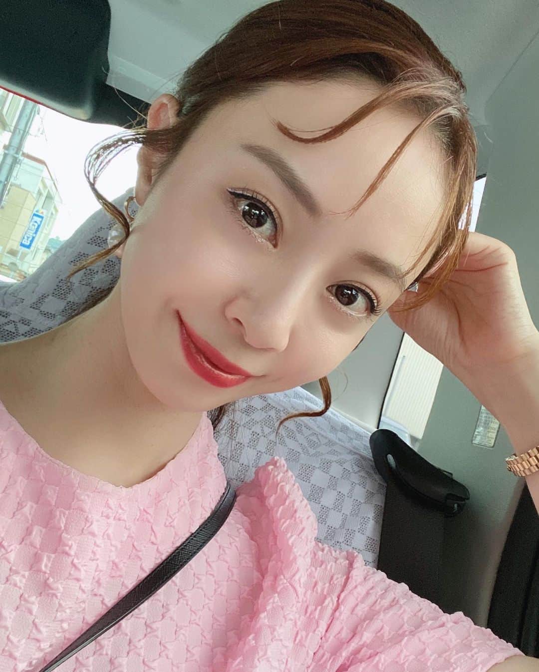 白田久子のインスタグラム：「高知の、仲良し父母会🍻 引越し当時、園のみんなが温かく迎え入れてくれました。色々教えてくれました。感謝🙏 これから先もずっと仲良くしたいメンバーです🤍 #T会 ？！ #父母会 #高知子育て #年子ママ」