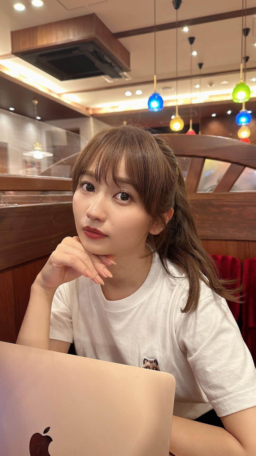 のインスタグラム：「.  雨の日にも頑張って外出て カフェで仕事する方が作業捗る派です🙋🏼‍♀️♪  . #カフェ#カフェ巡り#コメダ珈琲」