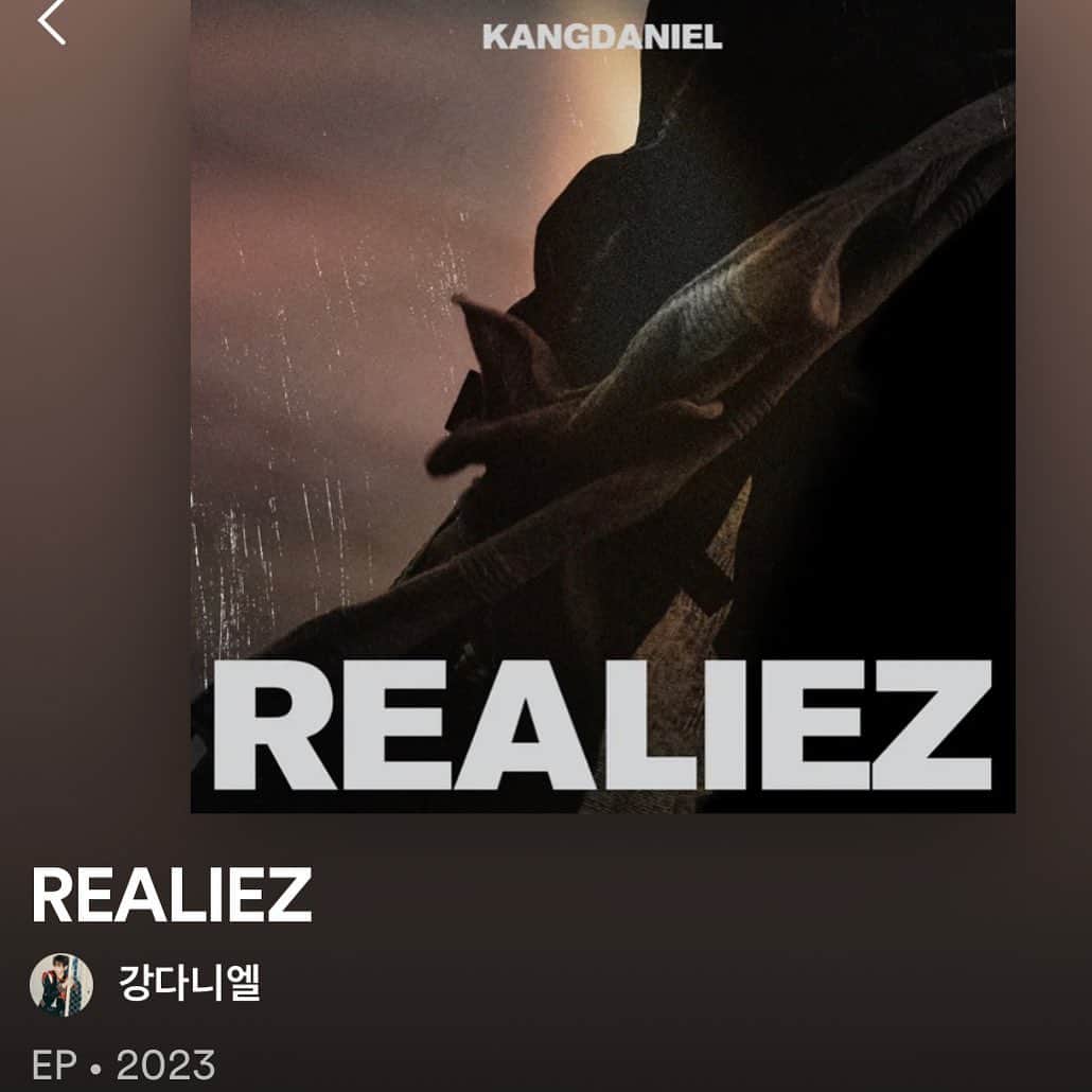 カン・ダニエルさんのインスタグラム写真 - (カン・ダニエルInstagram)「My new album <REALIEZ> just dropped! 🔥🔥 Enjoy!!」6月19日 18時07分 - daniel.k.here