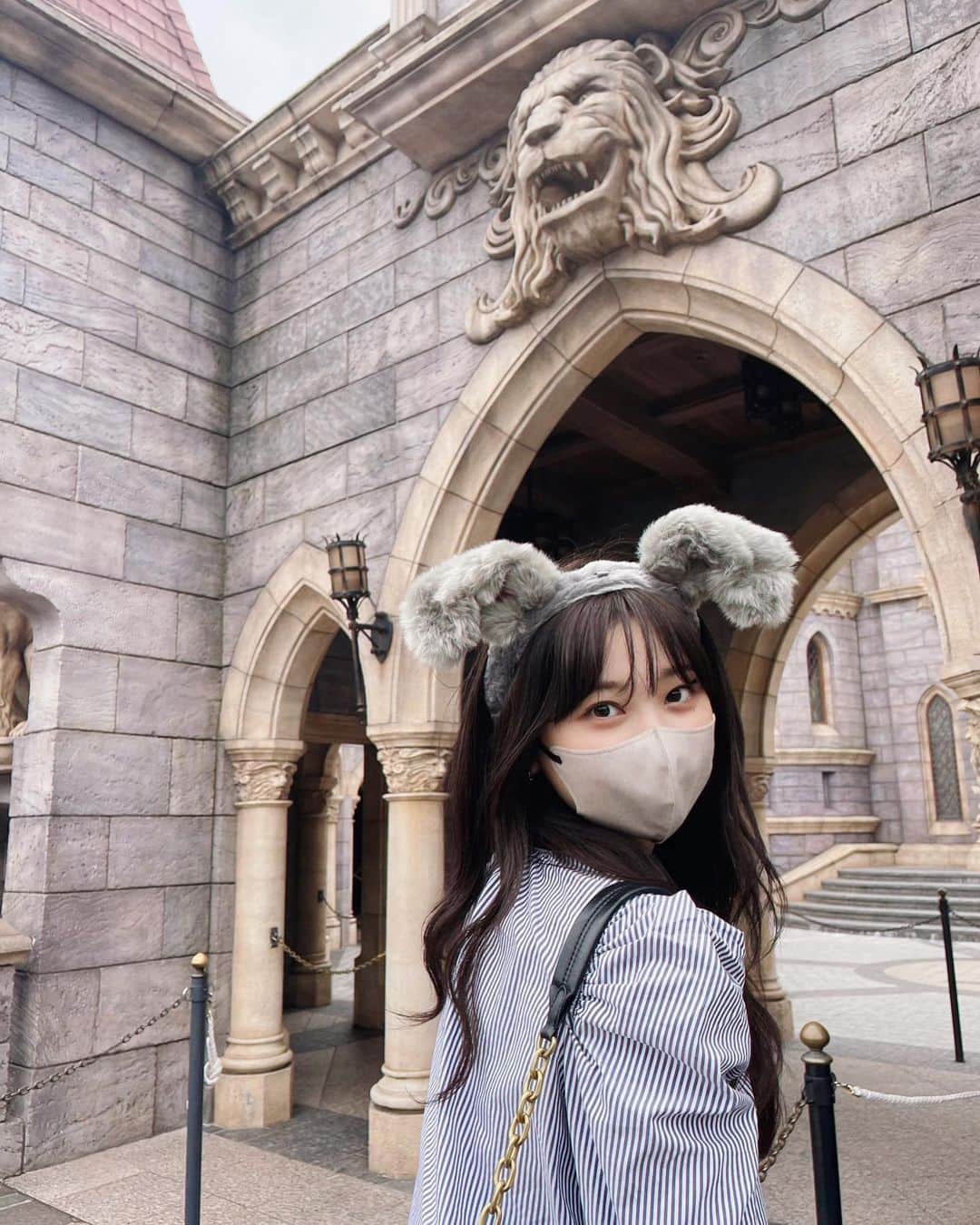 のインスタグラム：「史帆さんが撮ってくれたよ 🐶☁  #suzygram」