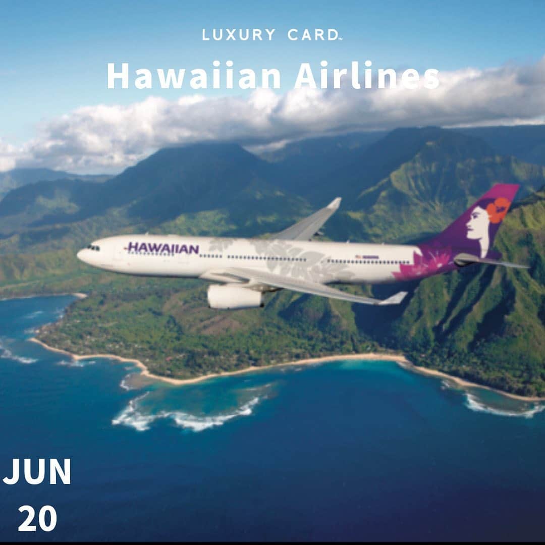 Luxury Card Japanさんのインスタグラム写真 - (Luxury Card JapanInstagram)「【🌺夏休みはハワイ旅行🌺】 せっかく楽しむなら「ハワイアン航空」で、より快適にそして優雅に旅行しませんか？  Black Card以上のLC会員様は、手荷物優先取扱、ボーナスマイルなどHawaiianMilesのエリート会員ステータスを取得できます。  さらに今では期間限定で「ビジネスクラスキャンペーン」を実施中🎉 よりお得に贅沢にハワイへ行くチャンスです！  是非ご活用ください。  ▶ラグジュアリーカードについてもっと知りたい方は @luxurycardjapan のプロフィールリンクからご覧いただけます。 期間限定優待やトラベル・ダイニング・ライフスタイル優待を毎日更新中！  #ハワイアン航空  #hawaiianairlines  #hawaii #hawaiilife #hawaiian  #ハワイ  #ハワイ旅行  #ハワイグルメ  #ハワイ生活 #ハワイアン  #ホノルル  #ホノルルグルメ  #ワイキキ  #ワイキキビーチ #ハワイライフ  #海外旅行  #海外旅行好きな人と繋がりたい #海外旅行準備  #夏休み #夏休みの過ごし方  #ラグジュアリーカード」6月20日 19時10分 - luxurycardjapan