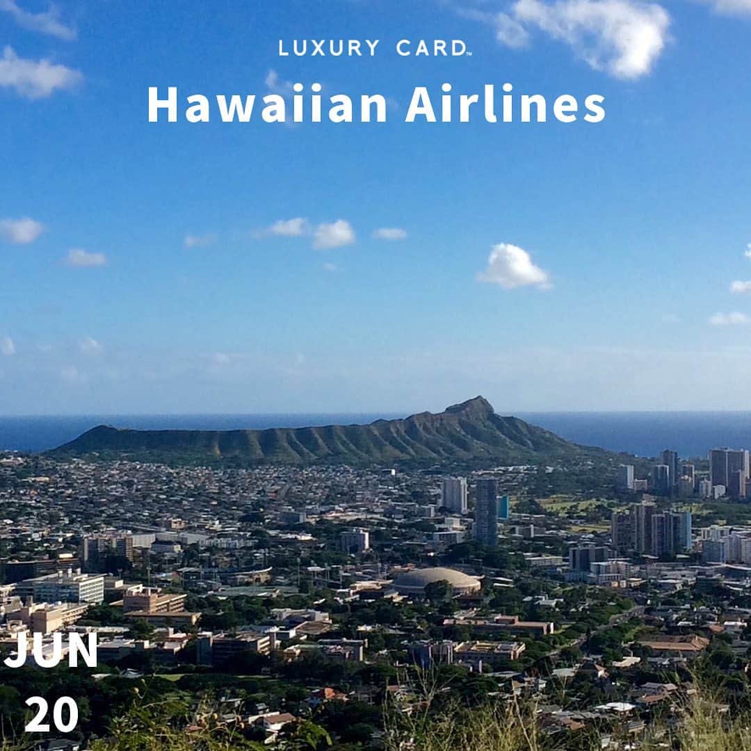 Luxury Card Japanさんのインスタグラム写真 - (Luxury Card JapanInstagram)「【🌺夏休みはハワイ旅行🌺】 せっかく楽しむなら「ハワイアン航空」で、より快適にそして優雅に旅行しませんか？  Black Card以上のLC会員様は、手荷物優先取扱、ボーナスマイルなどHawaiianMilesのエリート会員ステータスを取得できます。  さらに今では期間限定で「ビジネスクラスキャンペーン」を実施中🎉 よりお得に贅沢にハワイへ行くチャンスです！  是非ご活用ください。  ▶ラグジュアリーカードについてもっと知りたい方は @luxurycardjapan のプロフィールリンクからご覧いただけます。 期間限定優待やトラベル・ダイニング・ライフスタイル優待を毎日更新中！  #ハワイアン航空  #hawaiianairlines  #hawaii #hawaiilife #hawaiian  #ハワイ  #ハワイ旅行  #ハワイグルメ  #ハワイ生活 #ハワイアン  #ホノルル  #ホノルルグルメ  #ワイキキ  #ワイキキビーチ #ハワイライフ  #海外旅行  #海外旅行好きな人と繋がりたい #海外旅行準備  #夏休み #夏休みの過ごし方  #ラグジュアリーカード」6月20日 19時10分 - luxurycardjapan