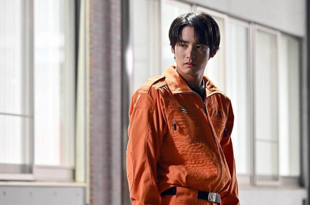 ペンディングトレイン-8時23分、明日 君とのインスタグラム