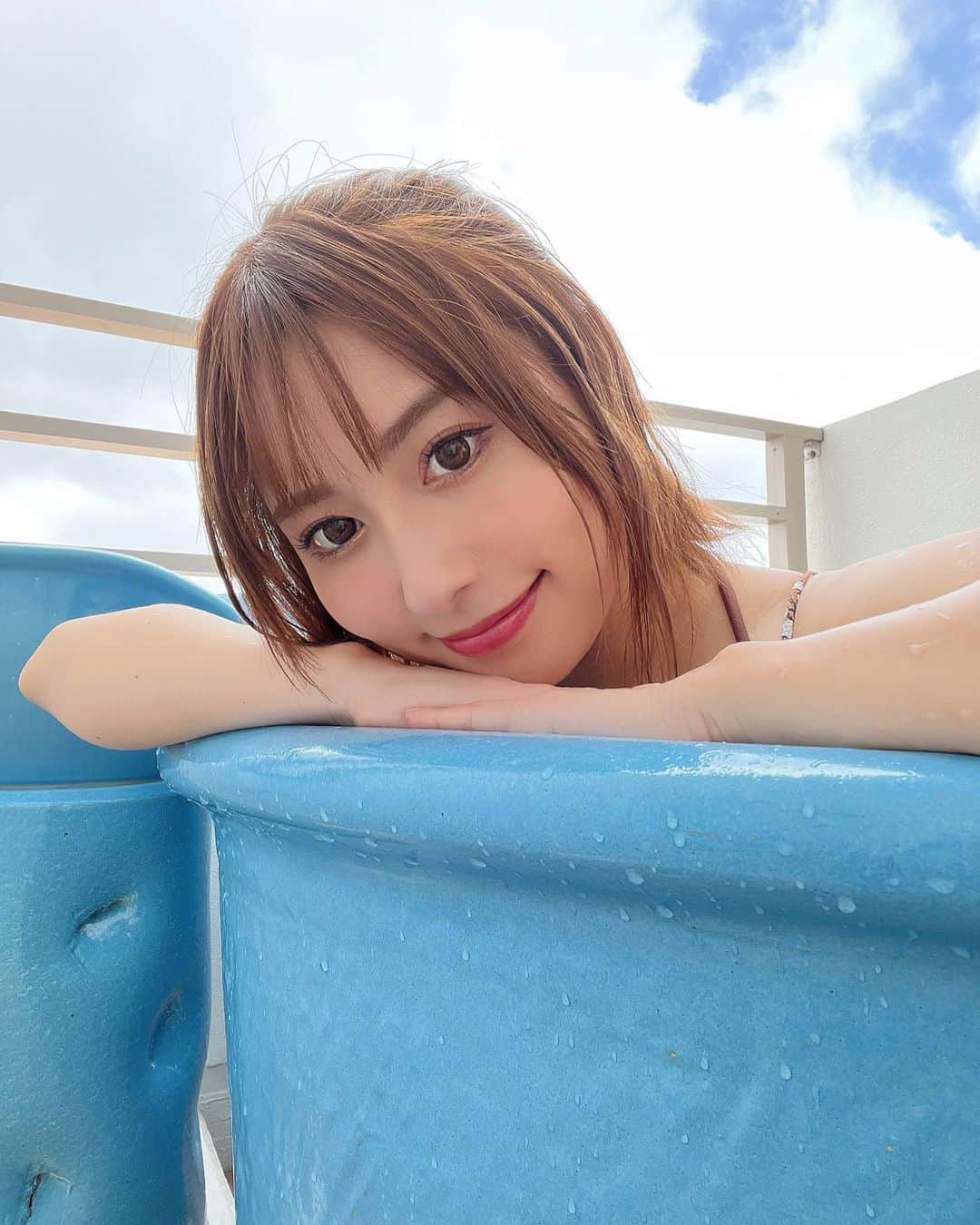 成瀬心美さんのインスタグラム写真 - (成瀬心美Instagram)「😗  なんか5月沢山イベントやって みんなと楽しく過ごしていたから 今月は寂しいなぁ。  みんなもそうだと嬉しいなぁ。」6月19日 19時25分 - coco3ndazo
