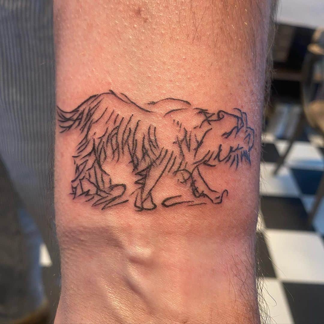 アムステルダム・タトゥー・ミュージアムのインスタグラム：「Dog by rembrandt tattooed @tattoorupa #rembrandt #rembrandthouse #rijksmuseum#dog」