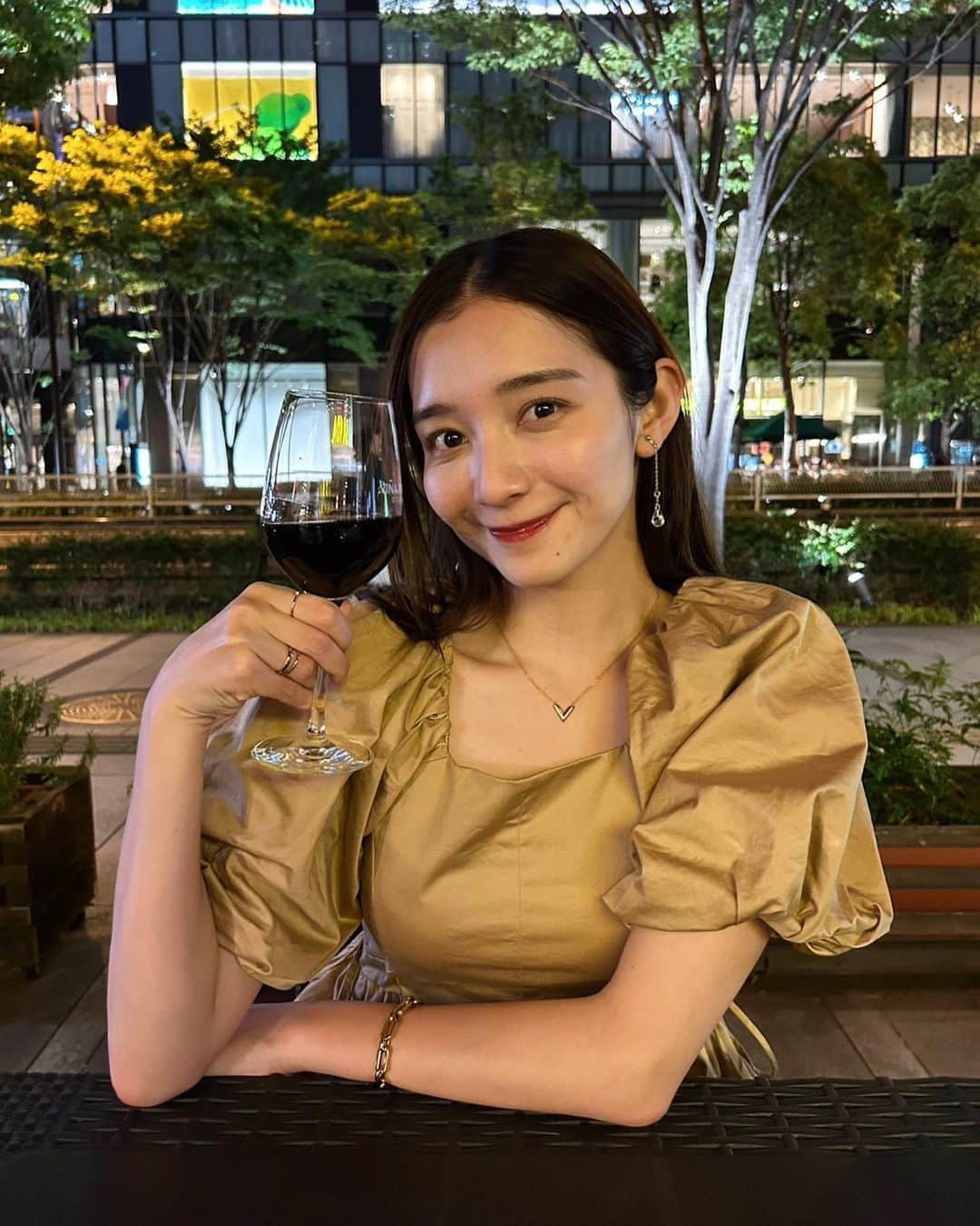 大西百合子さんのインスタグラム写真 - (大西百合子Instagram)「🍷🌃  たまには夜のテラス席でチルするのも 気持ち良くて最高なんだ〜。🐻‍❄️🤍  #onishiyuriko #vsco」6月19日 21時57分 - yurikooo_jpn