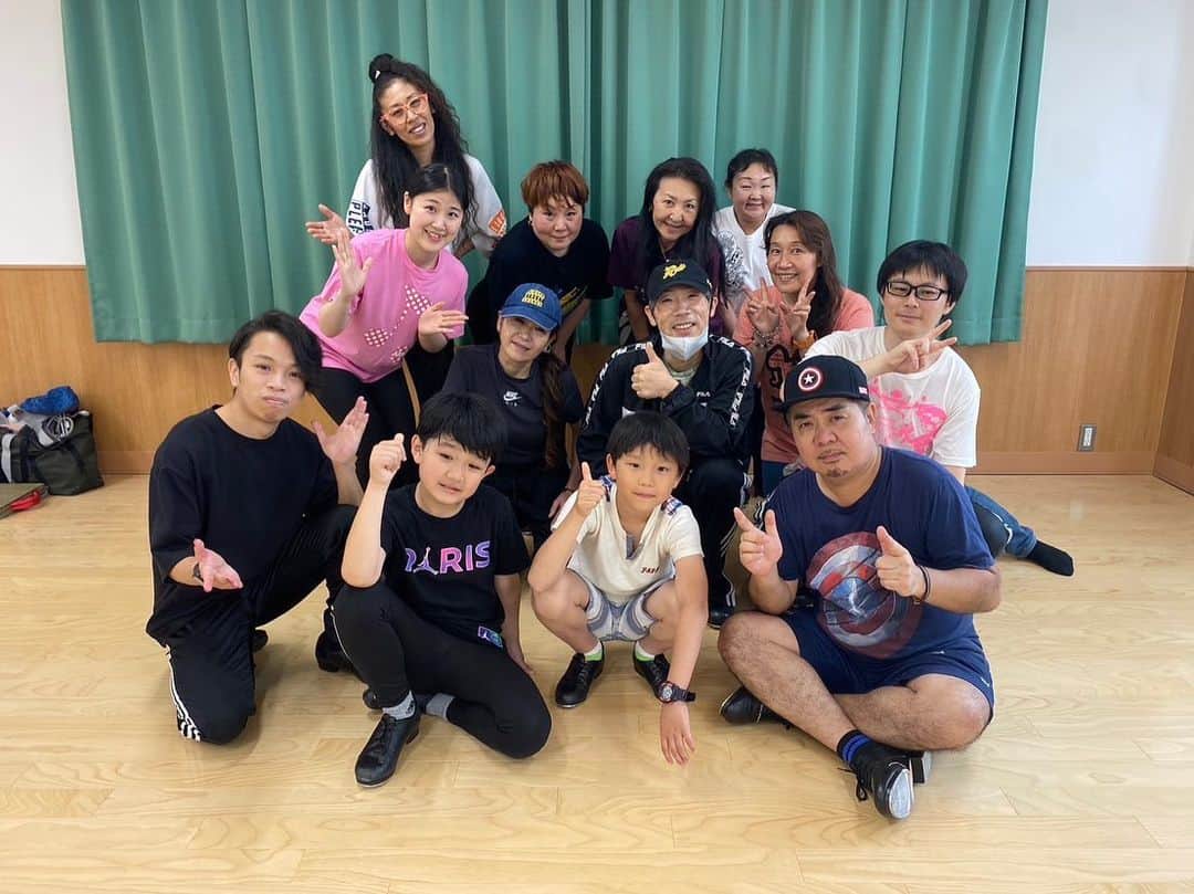 火口秀幸のインスタグラム：「#TOKYOSTEPTOGETHER  皆さん　お稽古の成果 素敵な #タップダンス を、リズムを 奏でてくれました  お疲れ様でした 御参加下さり感謝致します また、10月に向けて頑張りましょう  ありがとうございました  #UGCHoofers #UnderGroundCulture #UNDERDEERLounge #しながわ学院エンタ部」
