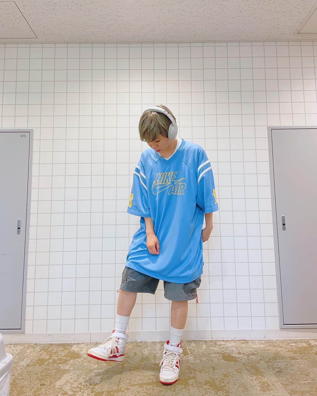 末吉9太郎のインスタグラム：「推しのハーパン姿を見れる季節がやってきた」