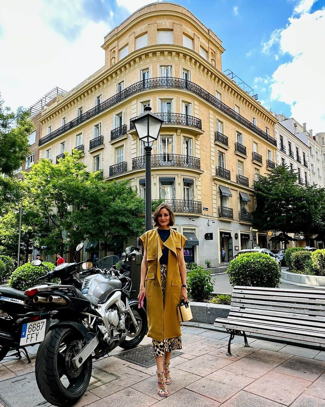 オリヴィア・パレルモさんのインスタグラム写真 - (オリヴィア・パレルモInstagram)「Missing Madrid on this Monday morning! 😚」6月19日 22時32分 - oliviapalermo