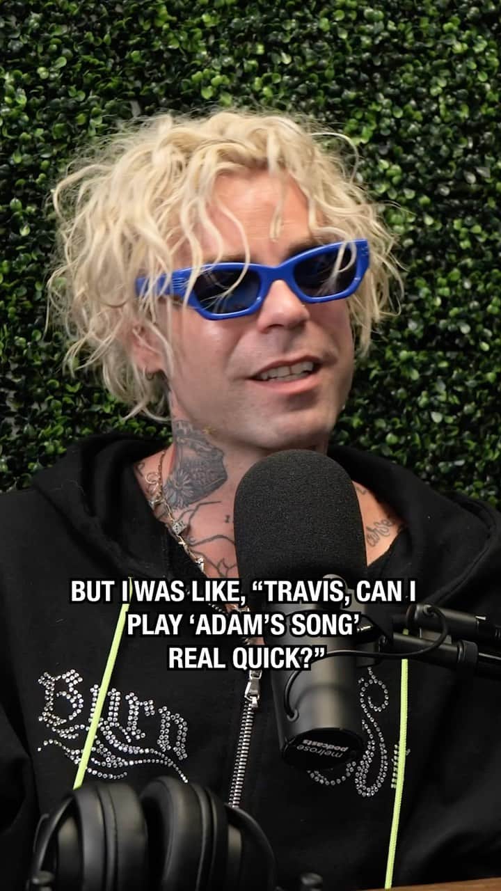 scottlippsのインスタグラム：「@travisbarker went from @modsun’s childhood hero, to recording a song with him, to friend, and he even helped Mod get some mental revenge on a drummer from his past along the way.  The full @lippsservicepod episode with @scottlipps is available for your listening and viewing pleasure at the @spinmag link in bio  @mackiegear #mackie」