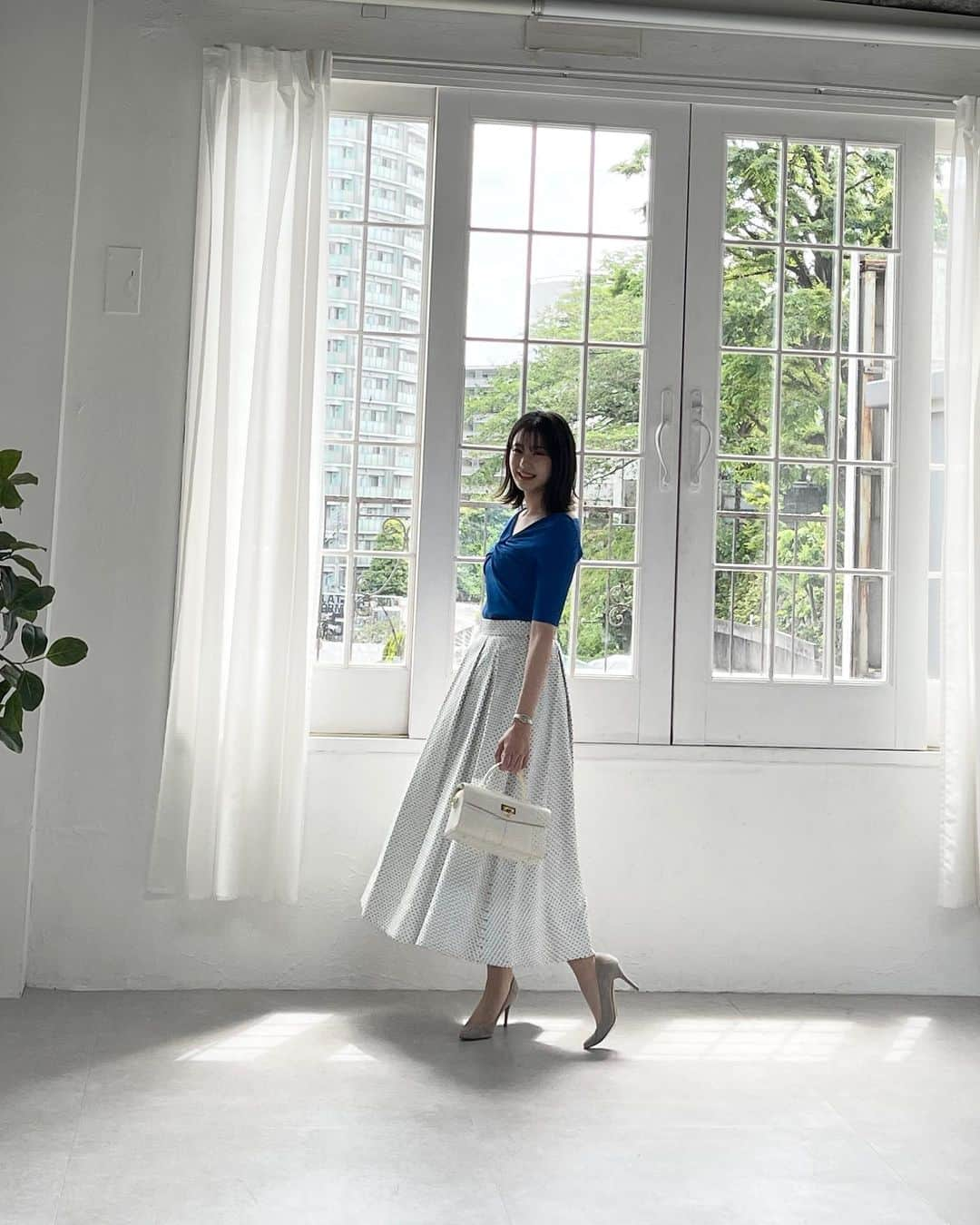 瀧野由美子さんのインスタグラム写真 - (瀧野由美子Instagram)「.  『andGIRL 夏号2023』発売中です！  #stu48 #瀧野由美子 #andgirl #andgirl夏号 #夏コーデ #夏服コーデ #着痩せ #着痩せコーデ」6月19日 22時52分 - yumiko_anko