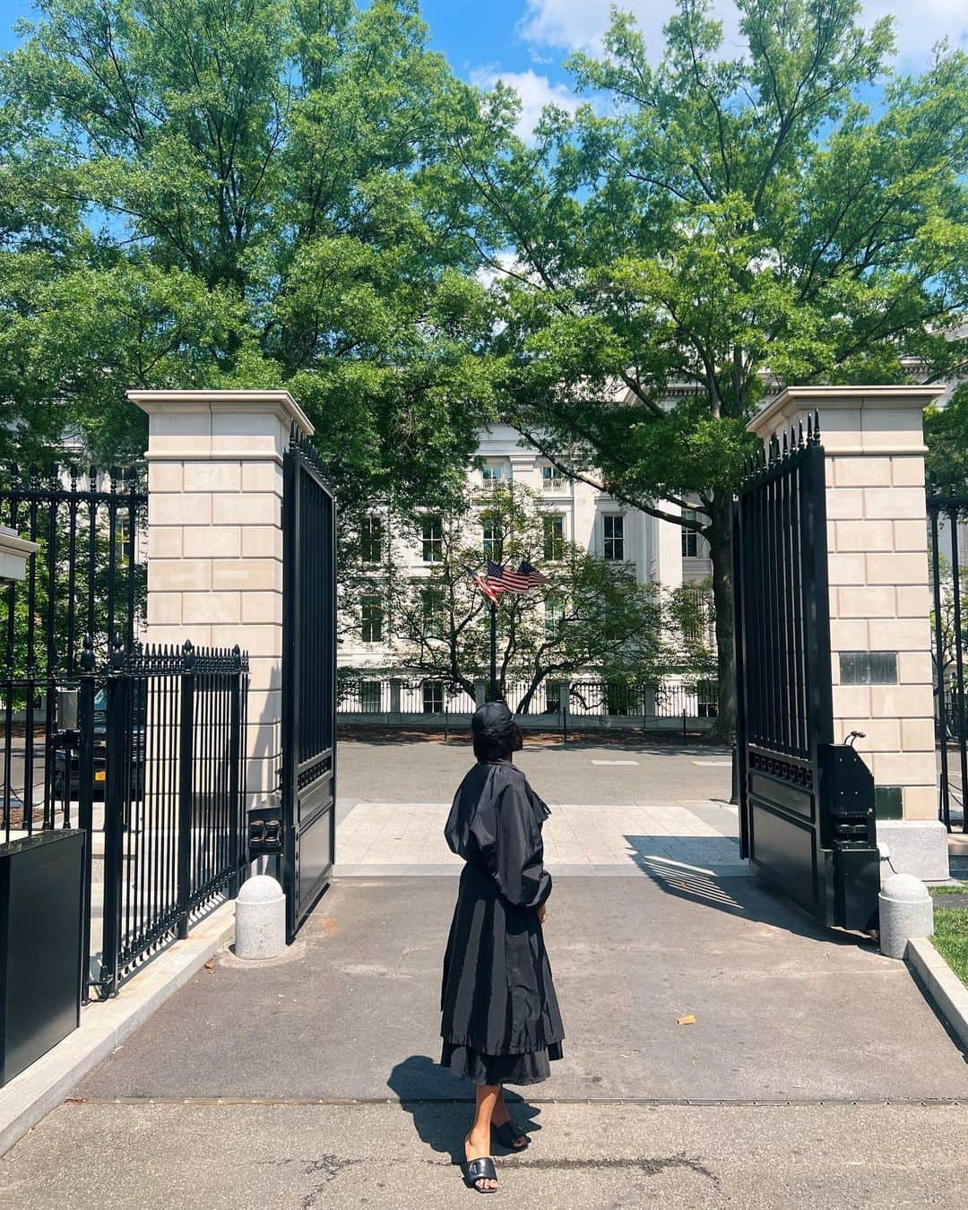 ジェニファー・ハドソンさんのインスタグラム写真 - (ジェニファー・ハドソンInstagram)「Last week, I got to bring my kid and my boys to the White House for the first-ever Juneteenth Concert on the South Lawn.  So special to be able to share this historic moment with them . Thank you, President @joebiden and Vice President @kamalaharris for the invitation. We will never forget it. Happy #Juneteenth, everyone !  🎥: Mike McCoy, Jackie Padilla」6月19日 22時49分 - iamjhud