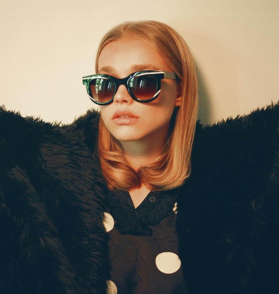 のインスタグラム：「the THIERRY LASRY “ICECREAMY” sunglasses in black & white acetate 📸 : @kasiajablonska_stylist #thierrylasry」