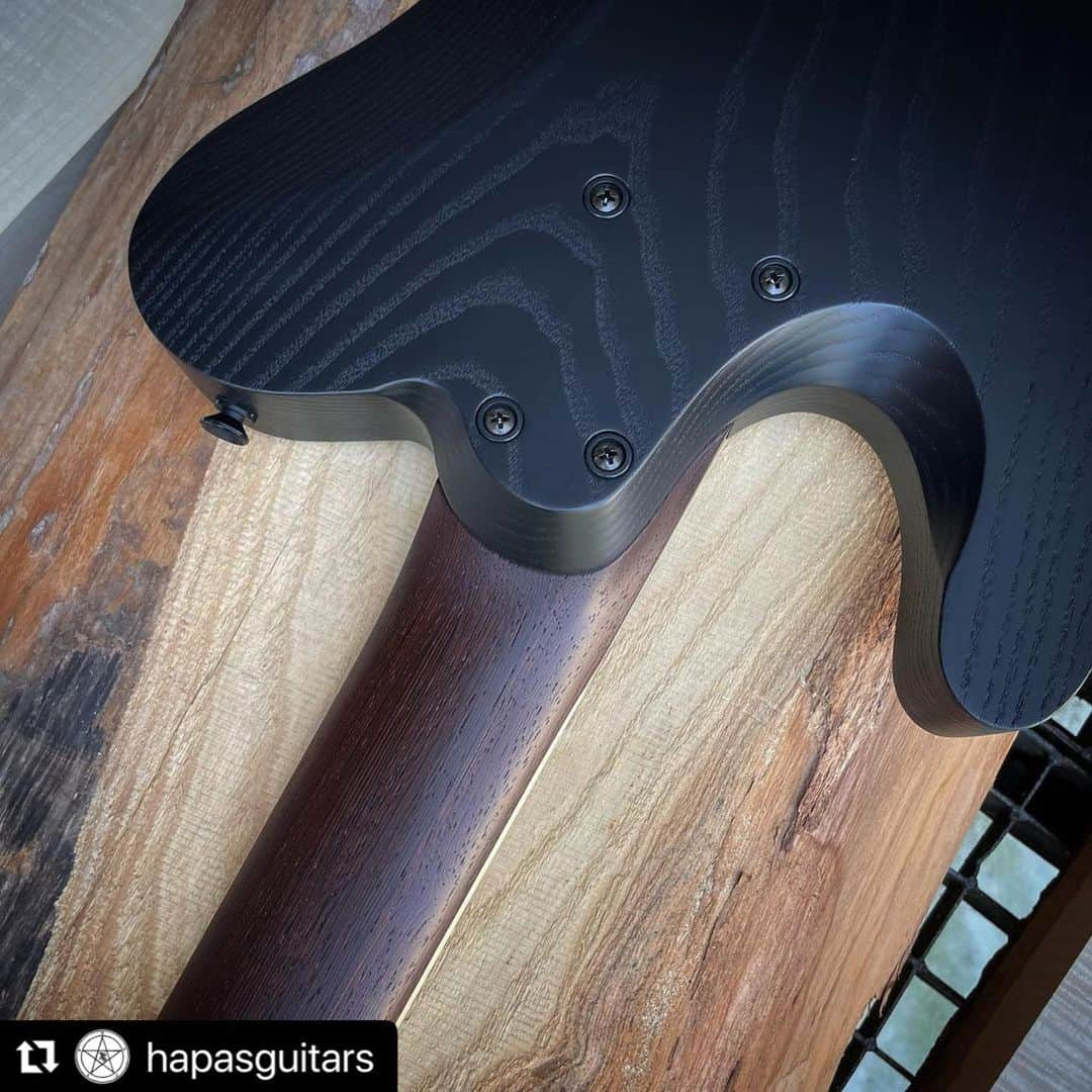 ミヤ さんのインスタグラム写真 - (ミヤ Instagram)「#Repost @hapasguitars ・・・ HAPAS SLUDGE 727  Probably one of our most iconic ones. WäThe first one was made for our long friend @simonxsludge. It was quite unique guitar and since then, we offer a lot of models with a recessed wooden pickguard.  In fact, it was such a success, that even @munky_korn got one for himself and used it when touring and recording with koRn. 🔥🔥🔥  Last but not least, @miyaguchi from the japanese band @mucc_official, has this in his colöection of Hapas guitars and made it a bit more popular in the japanese metal scene.  We love this one and hope to built a lot more of these.  Write us, if you would like to order one and we can talk about specs together.  #hapas #hapasguitars #sludge #tele #telecaster #telecastercustom #customguitars #metalguitar #7string #baritoneguitar #boutiqueguitars #boutiqueguitar #woodporn #guitarporn」6月19日 23時23分 - miyaguchi