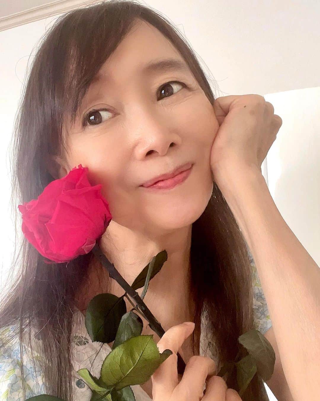 アグネス・チャンのインスタグラム：「Going to visit my son in Spain tomorrow! Waku Waku.」