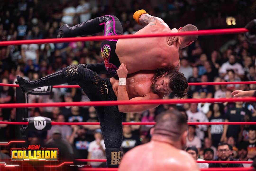 ジェイ・ホワイトさんのインスタグラム写真 - (ジェイ・ホワイトInstagram)「Mr. Punk’s moment. - #AEWCollision」6月20日 0時02分 - jaywhitenz