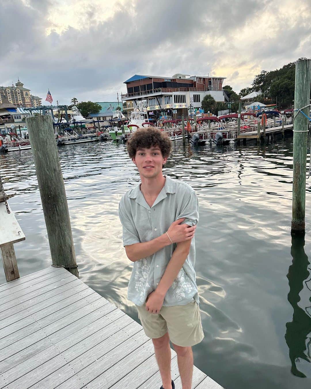 ヘイデン・サマーオールのインスタグラム：「Lil Florida dump🌴🐬」