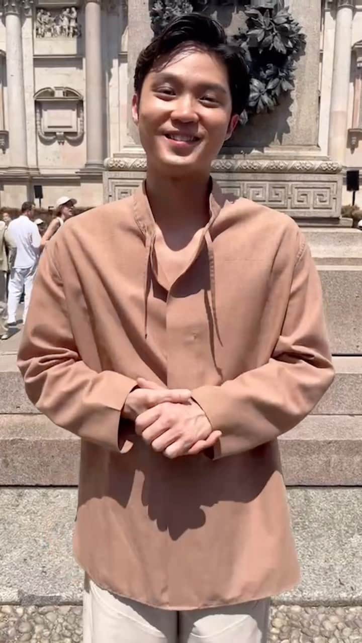 のインスタグラム：「【#WWDJAPANメンズコレ取材】「ゼニア（ZEGNA）」2024年春夏メンズ・コレクションのショーに磯村勇斗が来場。ショーの感想を伺いました。  #ZEGNA#ゼニア#磯村勇斗#hayatoisomura#ZEGNAss24#milanocollection#mfw#fashionweek#milanofashionweek#fashion#fashioncollection#fashionshow#ミラノコレクション#ファッションショー#メンズコレクション」