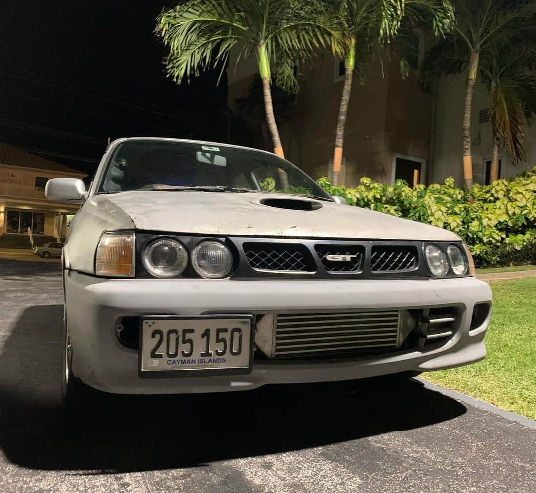 サン・カンさんのインスタグラム写真 - (サン・カンInstagram)「‘Cayman Island Kindness’ =Dwayne @stay_cool_life & his 94 Toyota Starlet GT…」6月20日 0時57分 - sungkangsta