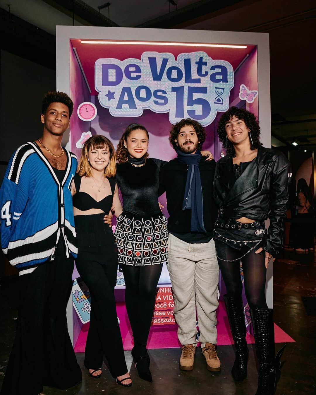 Maisa Silvaのインスタグラム：「De Volta aos 15, dia 5 de julho na @netflixbrasil 🫶🏼 #TUDUM #Backto15 . Back to 15, july 5th only on @netflix」