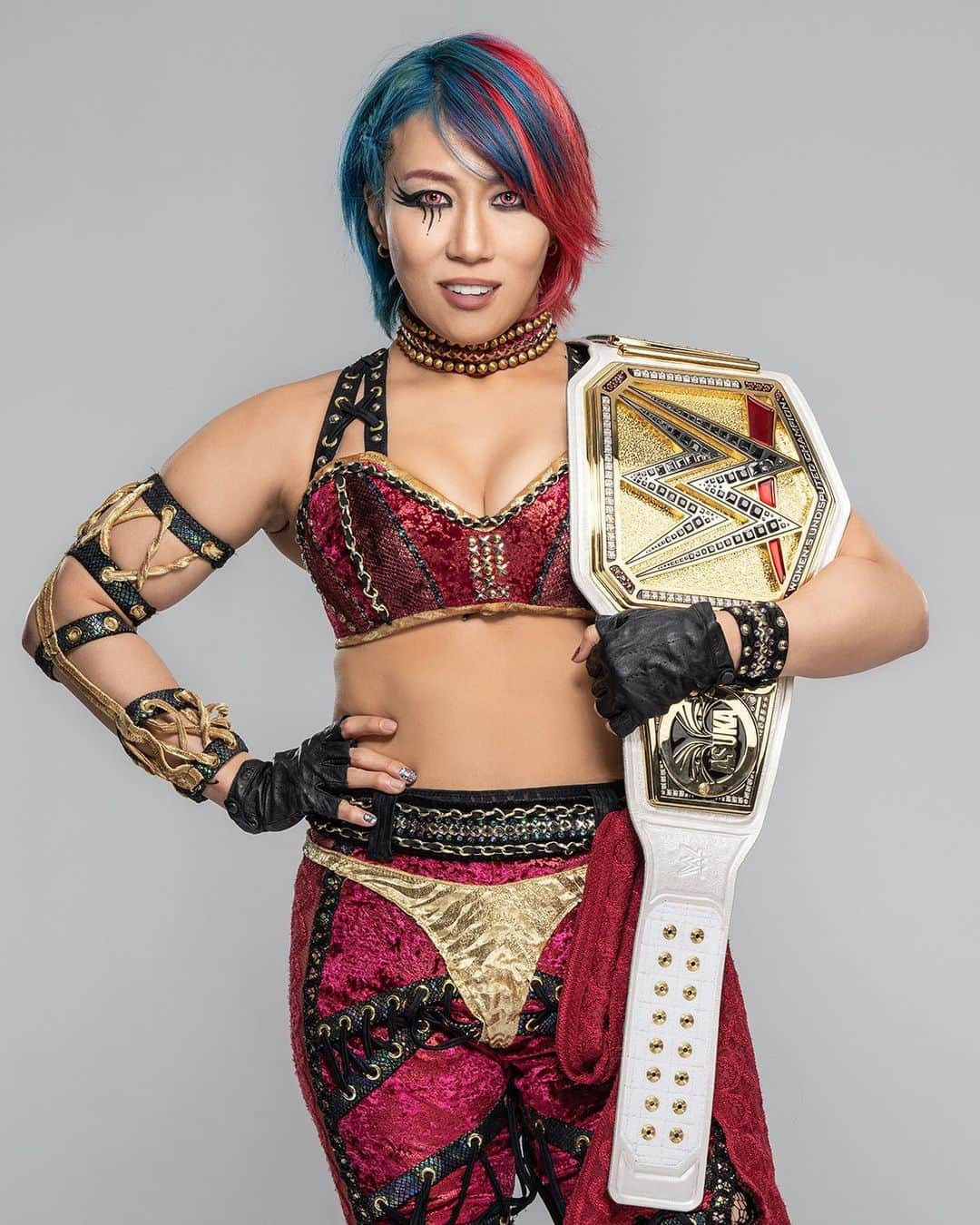 華名（明日華）さんのインスタグラム写真 - (華名（明日華）Instagram)「@wwe_asuka defends the WWE Women’s Title for the FIRST TIME on June 30th on the final #SmackDown before #MITB 👀」6月20日 2時00分 - wwe_asuka